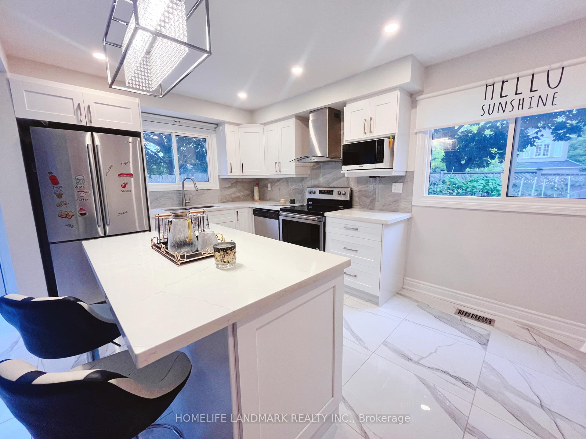 Photo 8 of 2 Marion Crescent, Markham, Raymerville — HOMEH
