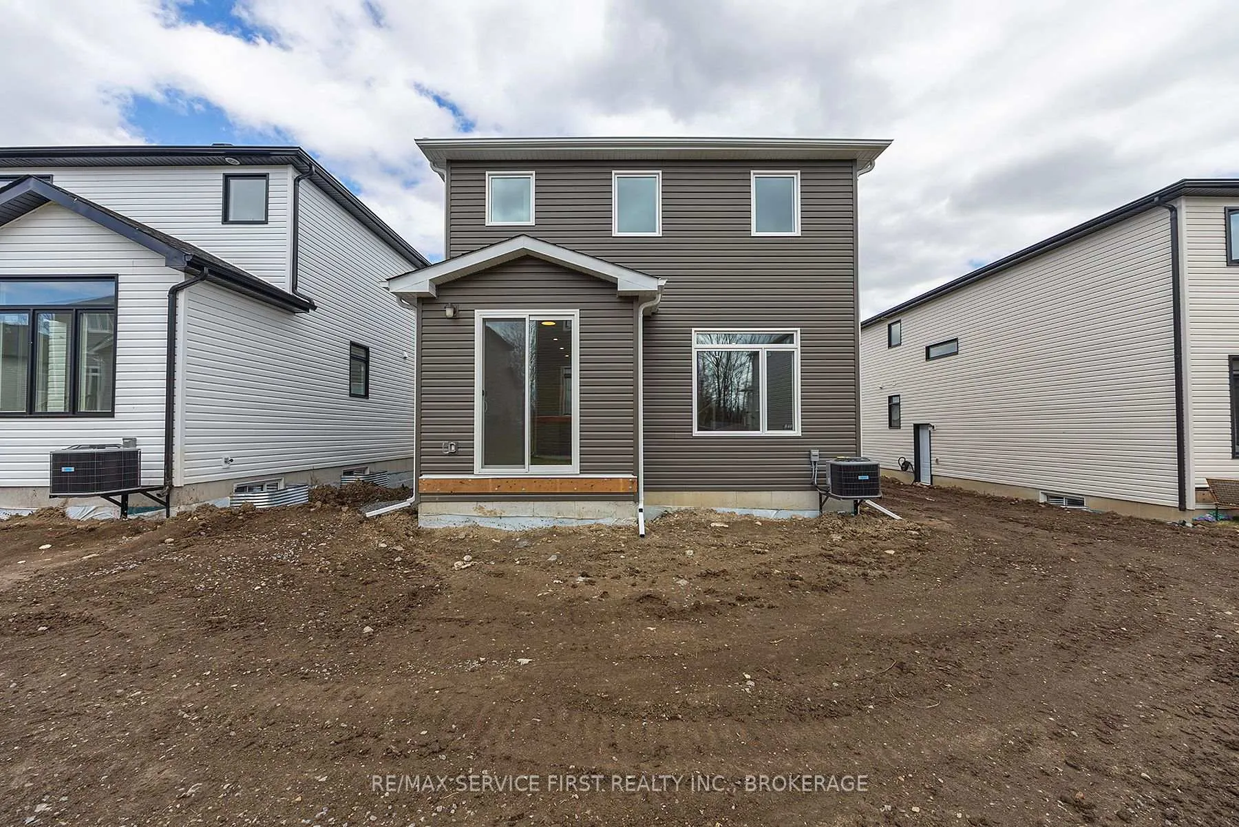Photo 8 of Unit E71, 1325 Turnbull Way, Kingston, City Northwest — HOMEH