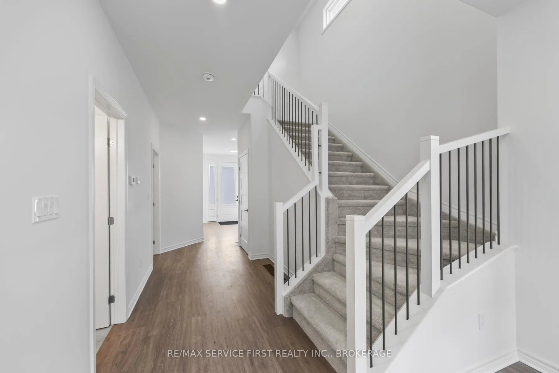 Photo 15 of Unit E71, 1325 Turnbull Way, Kingston, City Northwest — HOMEH