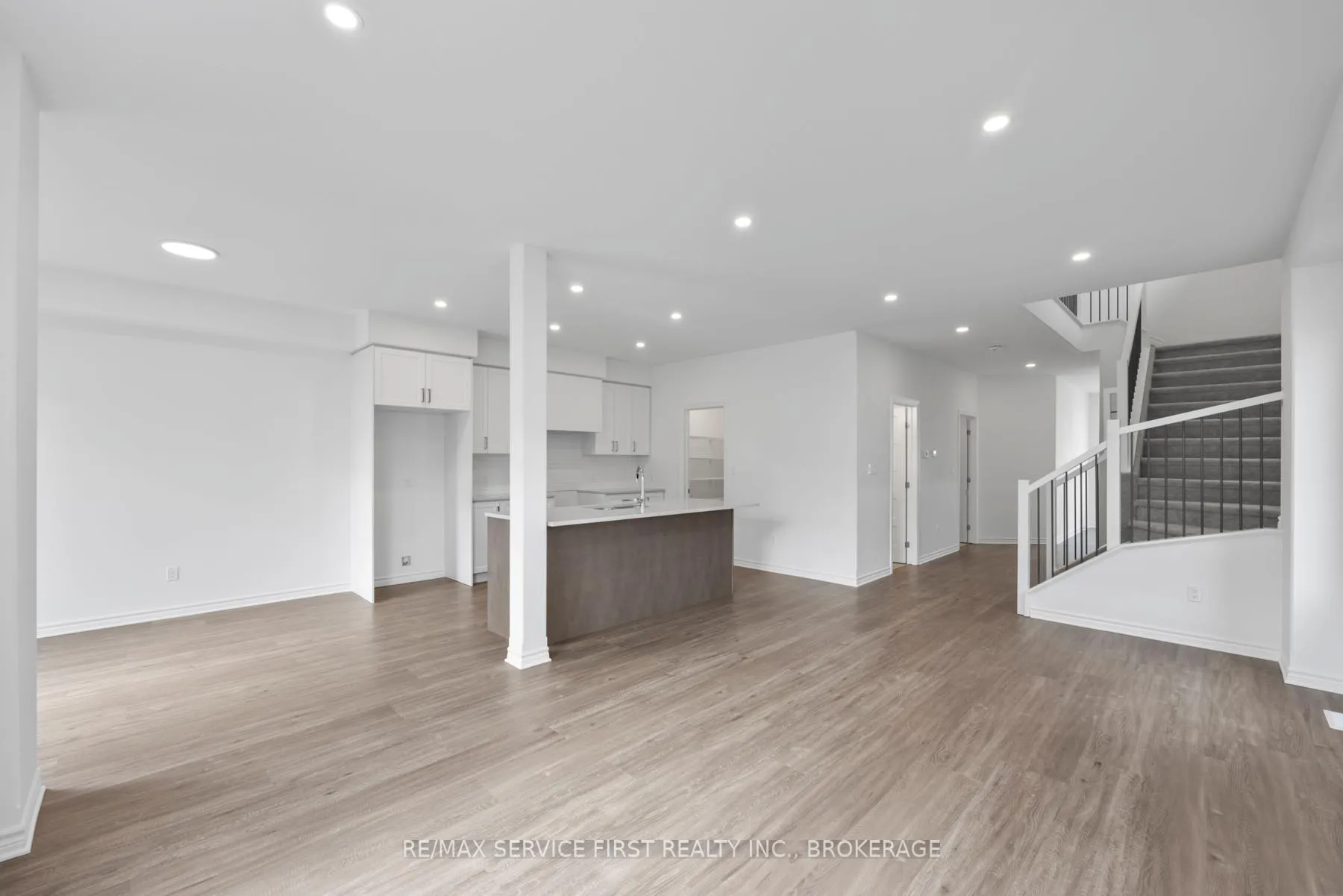 Photo 18 of Unit E71, 1325 Turnbull Way, Kingston, City Northwest — HOMEH