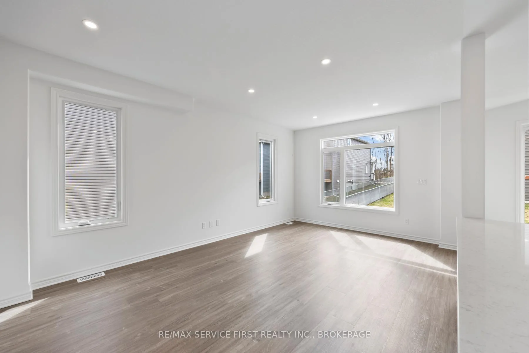 Photo 25 of Unit E71, 1325 Turnbull Way, Kingston, City Northwest — HOMEH