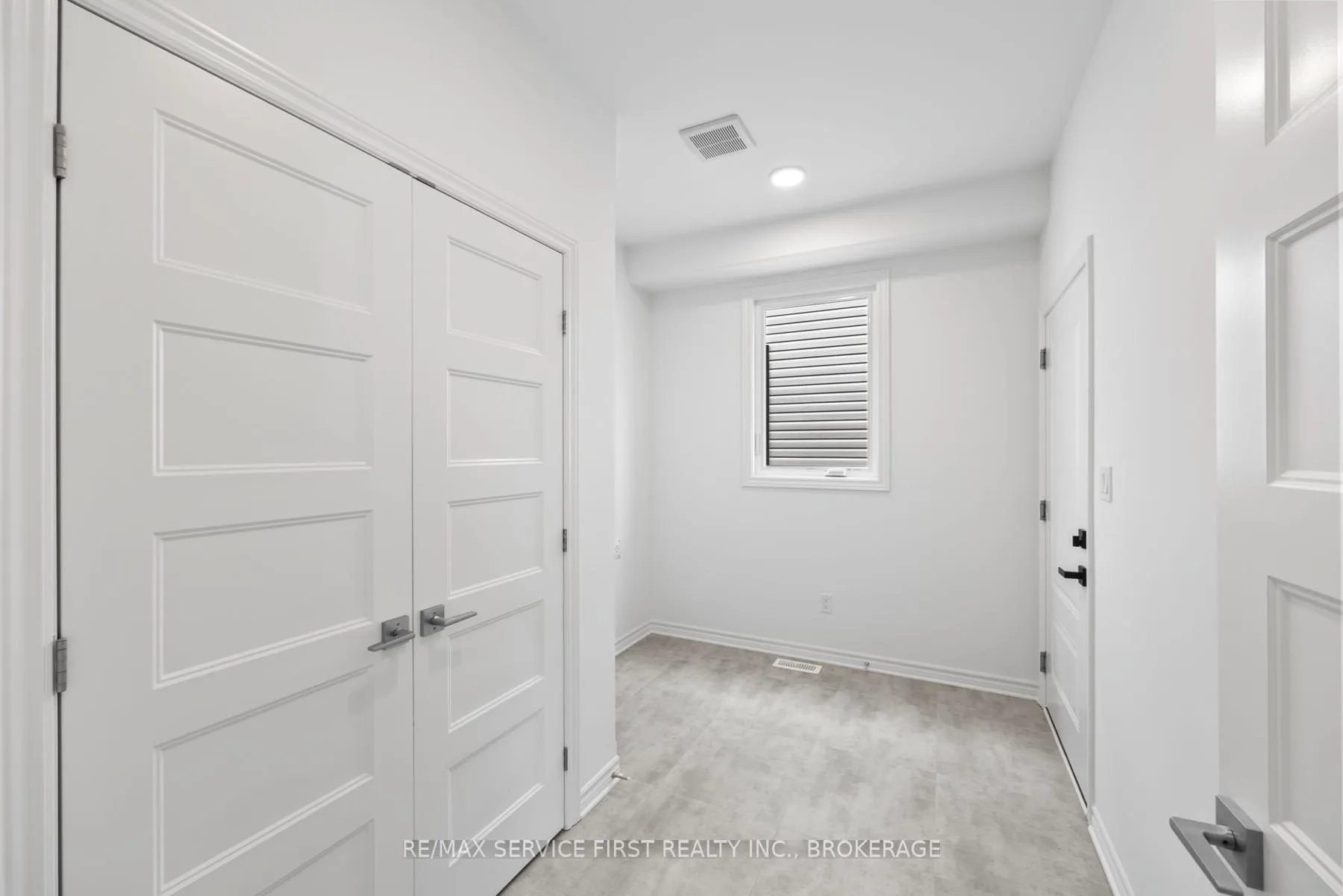 Photo 28 of Unit E71, 1325 Turnbull Way, Kingston, City Northwest — HOMEH