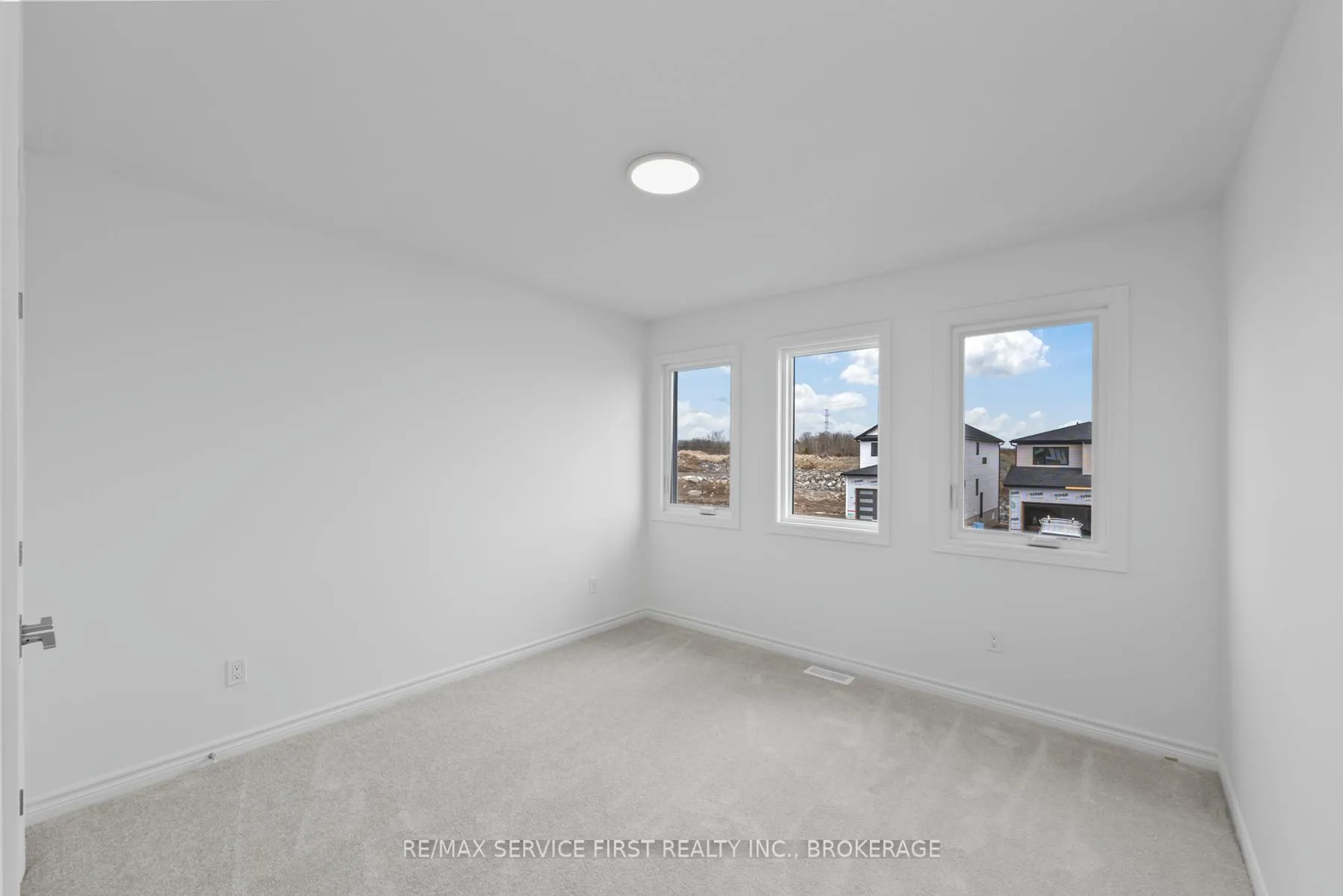 Photo 34 of Unit E71, 1325 Turnbull Way, Kingston, City Northwest — HOMEH