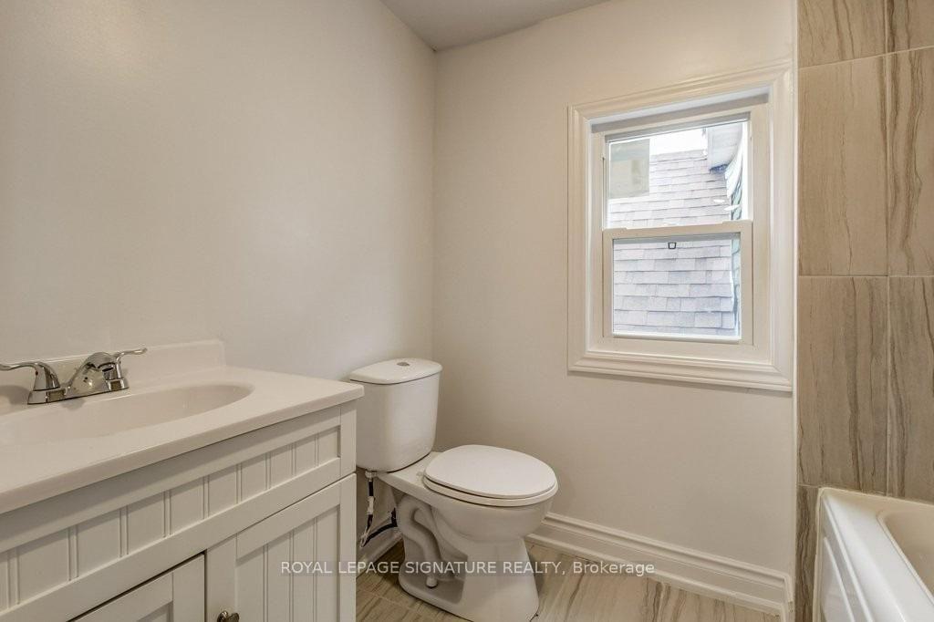 Photo 5 of 21 Fife Street, Hamilton, Gibson — HOMEH