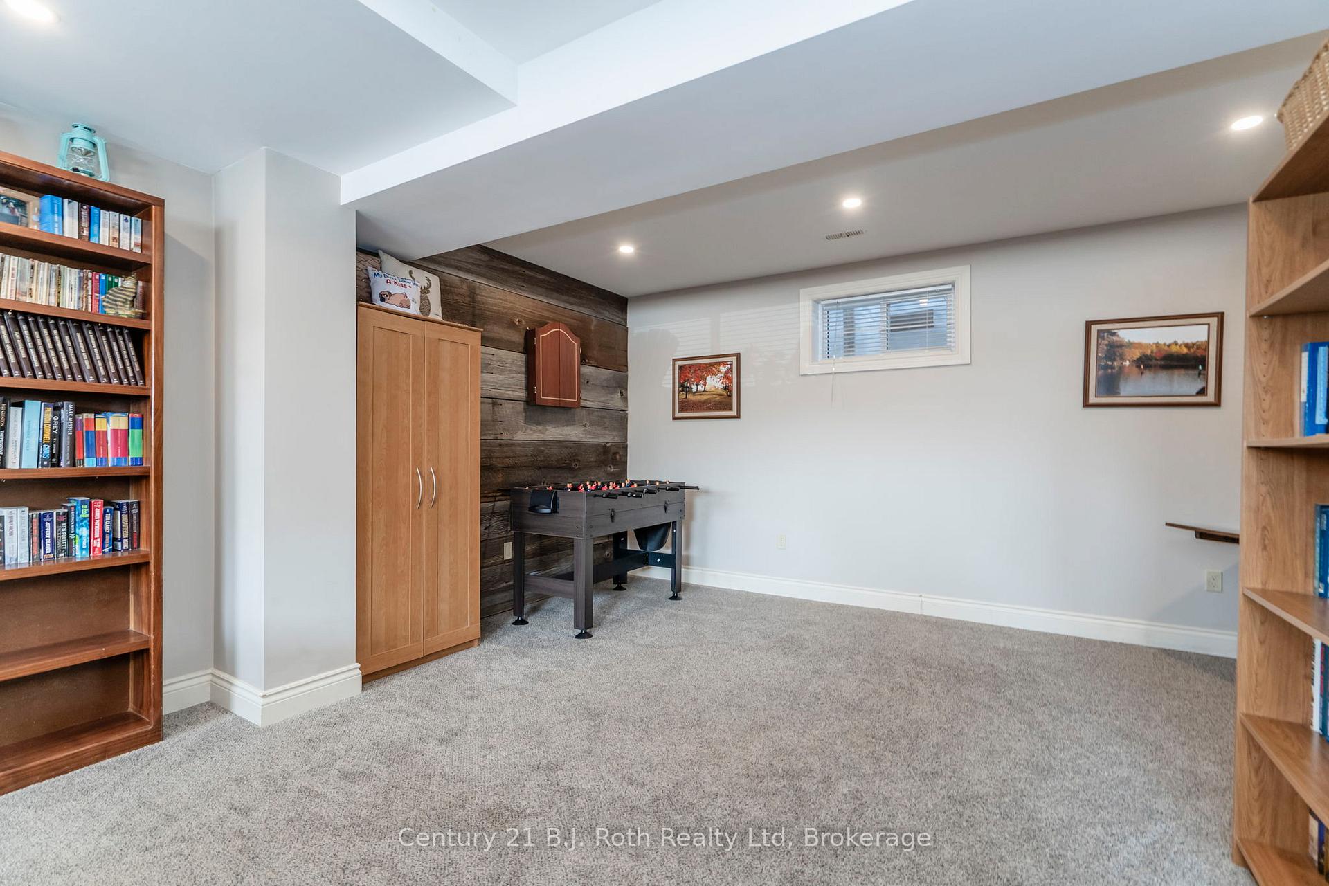 Photo 23 of 1055 Glen Eagles Crescent, Midland — HOMEH