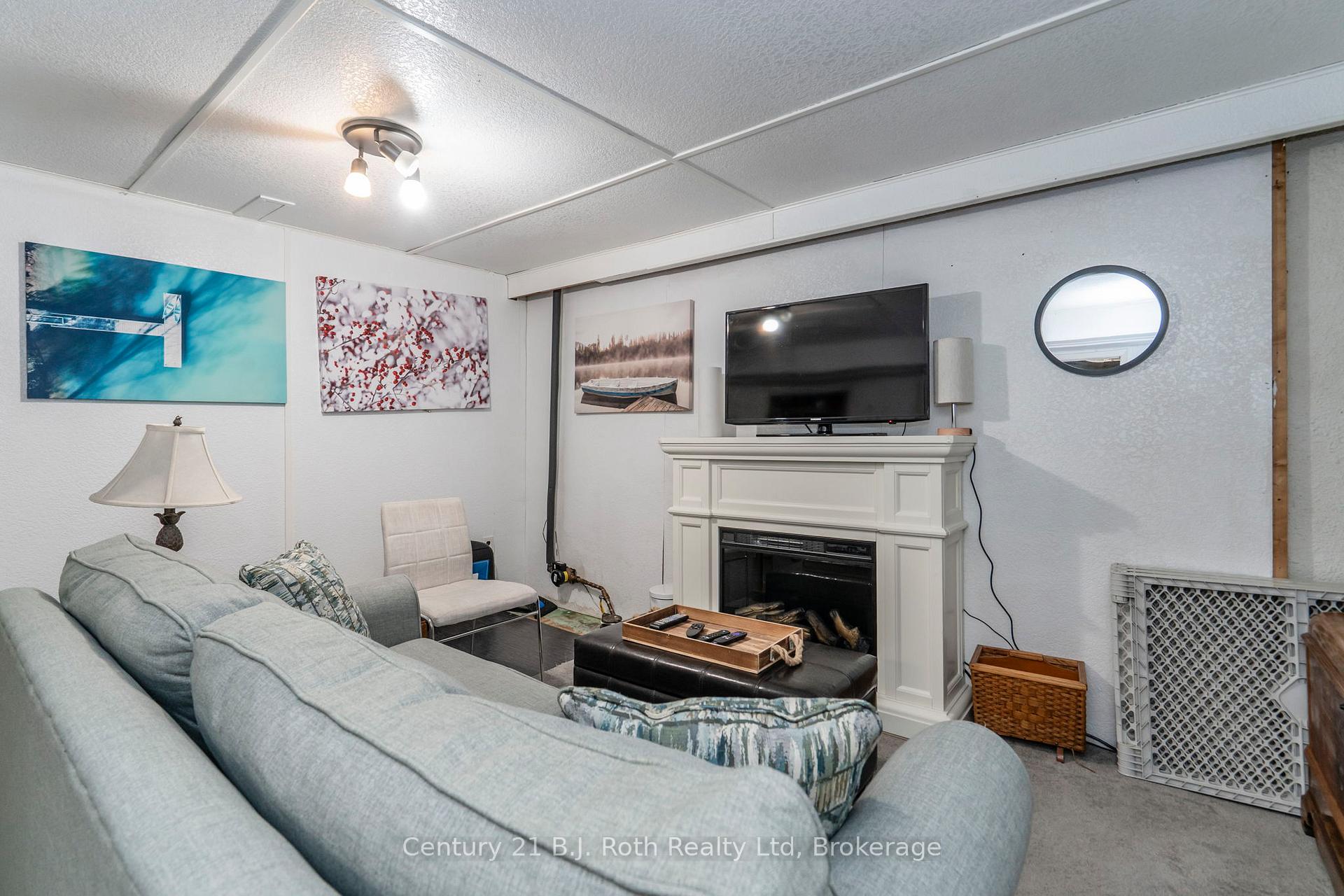 Photo 25 of 1055 Glen Eagles Crescent, Midland — HOMEH