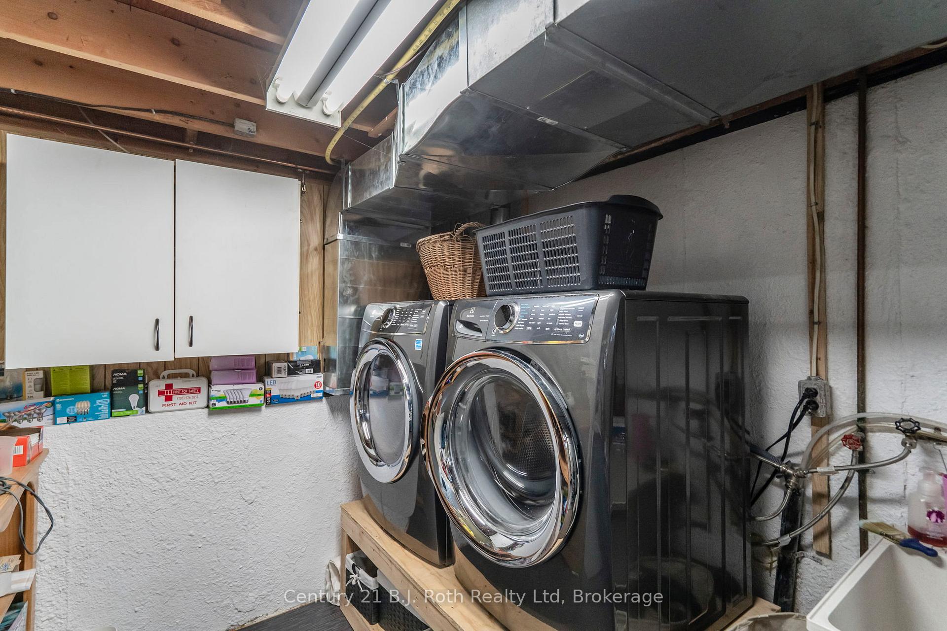 Photo 28 of 1055 Glen Eagles Crescent, Midland — HOMEH