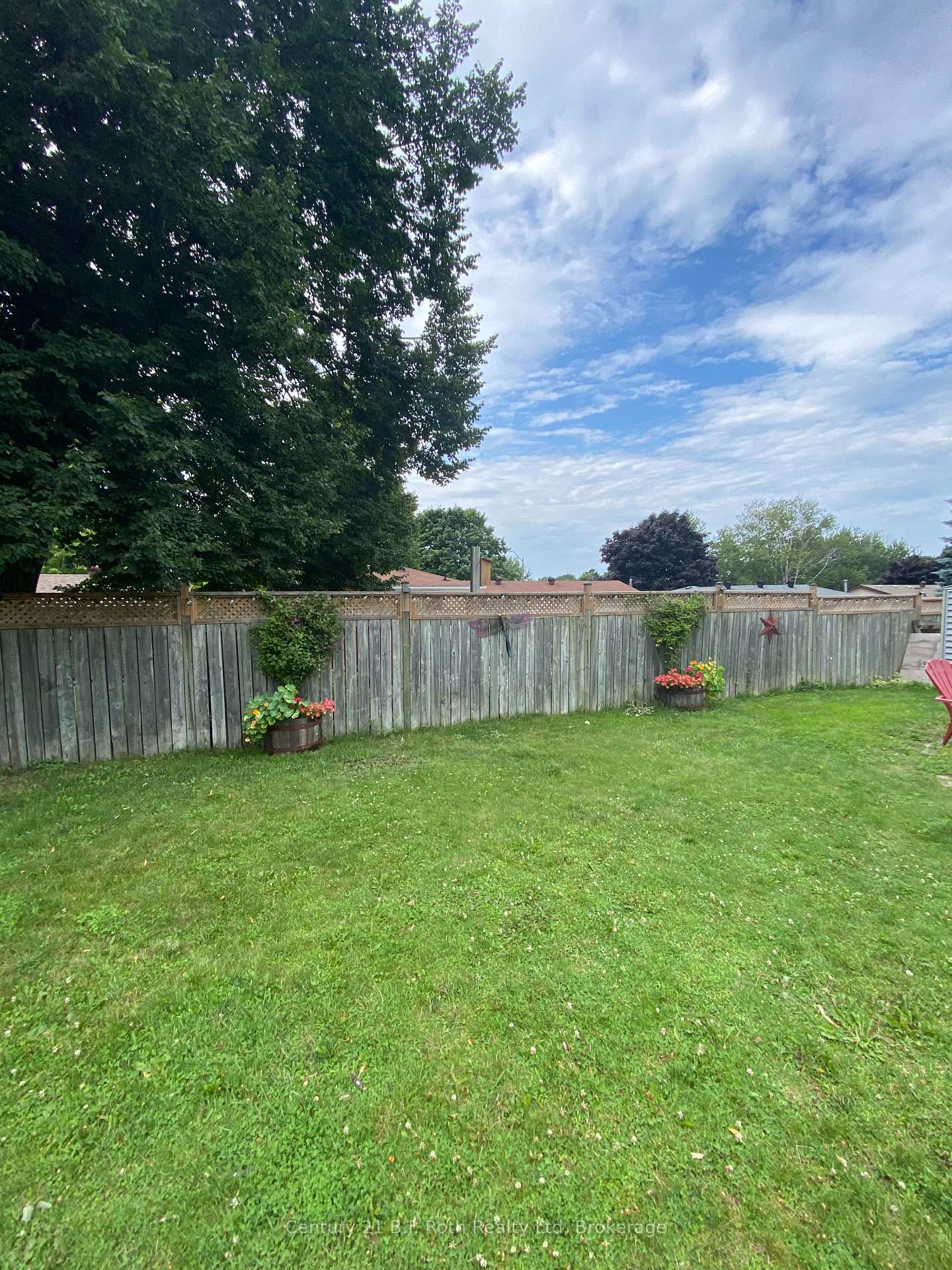 Photo 46 of 1055 Glen Eagles Crescent, Midland — HOMEH