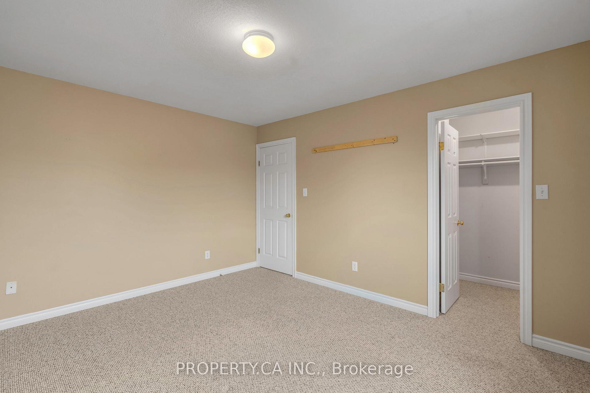Photo 29 of 294 Huck Crescent, Kitchener — HOMEH