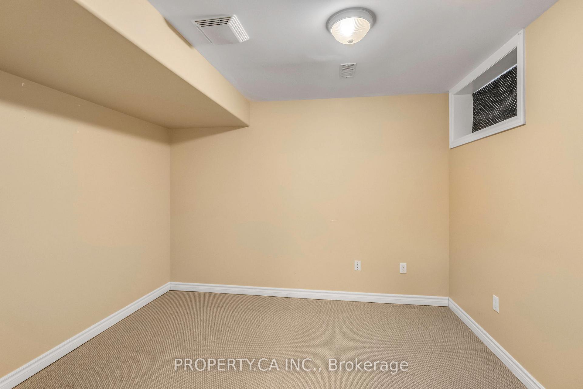 Photo 39 of 294 Huck Crescent, Kitchener — HOMEH