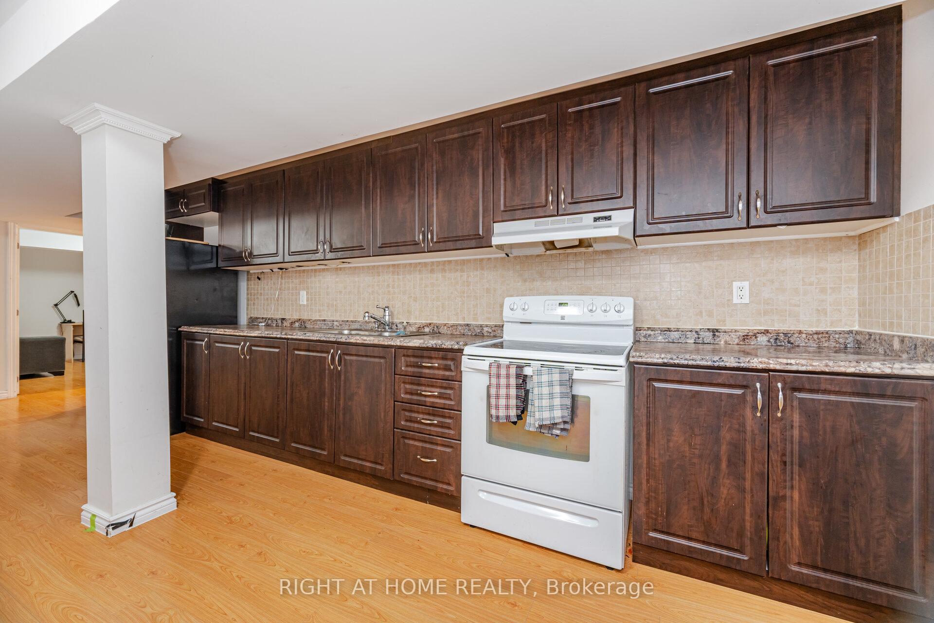 Photo 6 of 25 Feltham Road, Markham, Raymerville — HOMEH