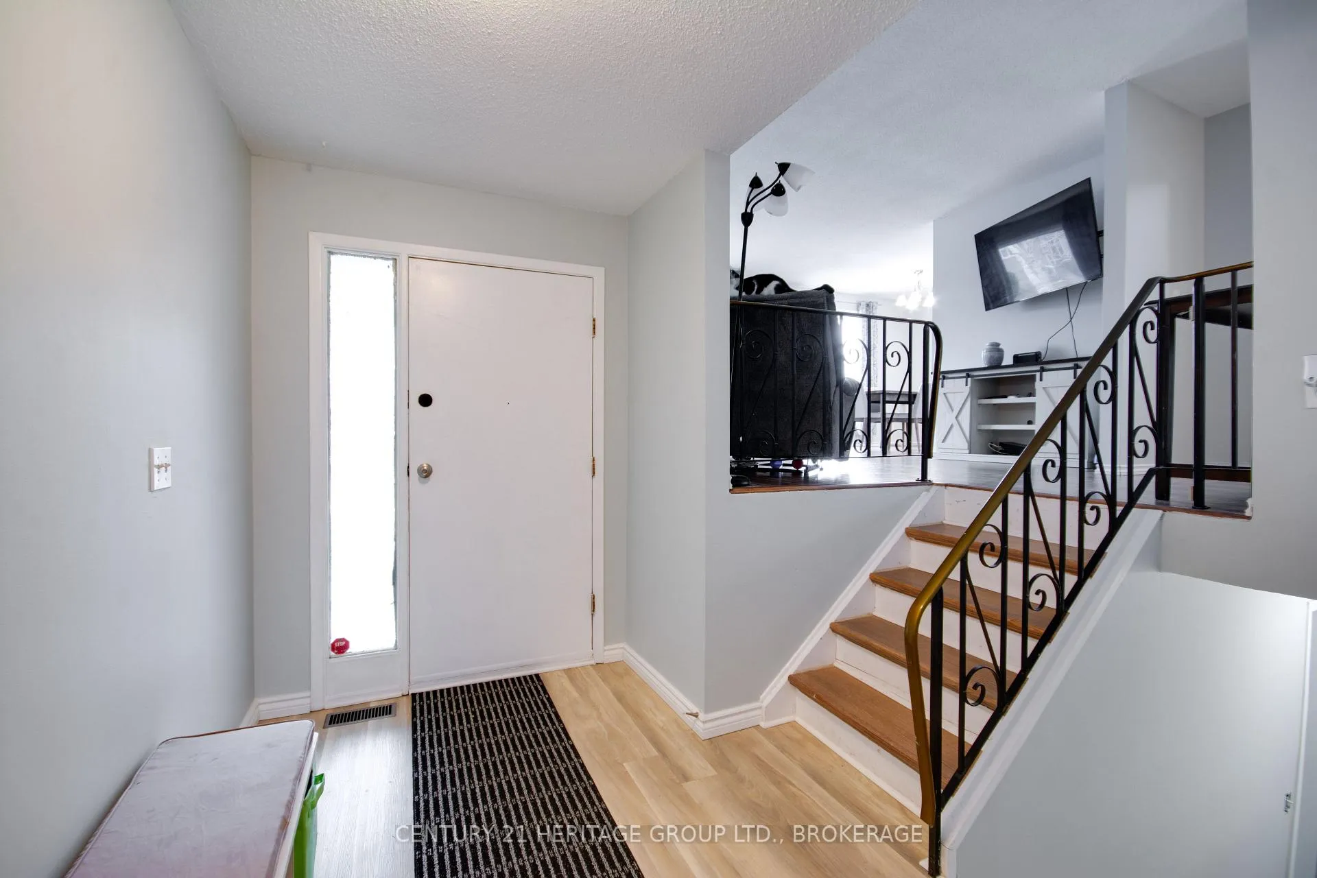 Photo 3 of 805 Kimberley Street, Kingston, North of Taylor-Kidd Blvd — HOMEH