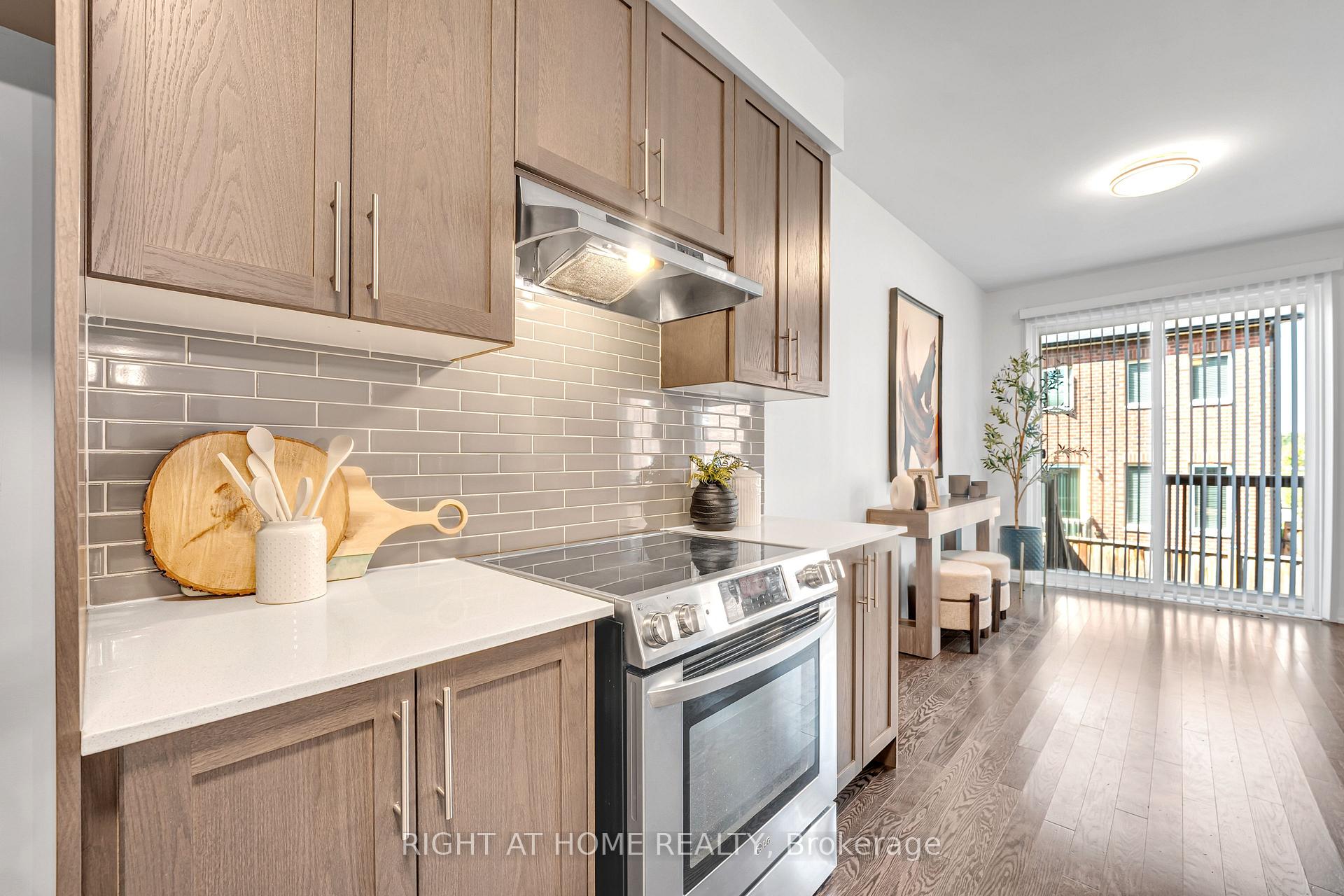 Photo 14 of 59 Henry Crescent, Milton, Willmott — HOMEH