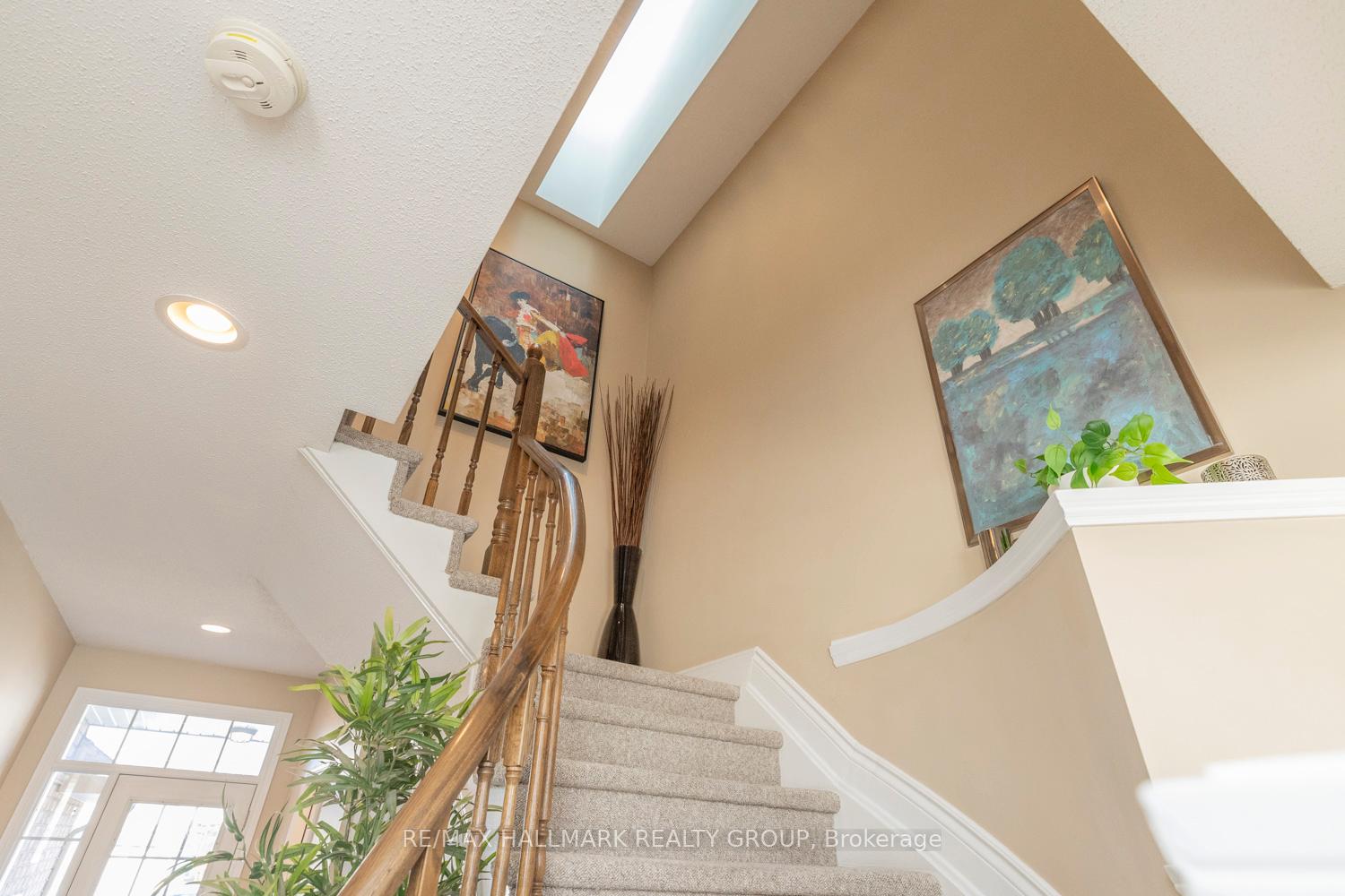 Photo 43 of 233 Saddlesmith Circle, Ottawa, Kanata - Emerald Meadows/Trailwest — HOMEH