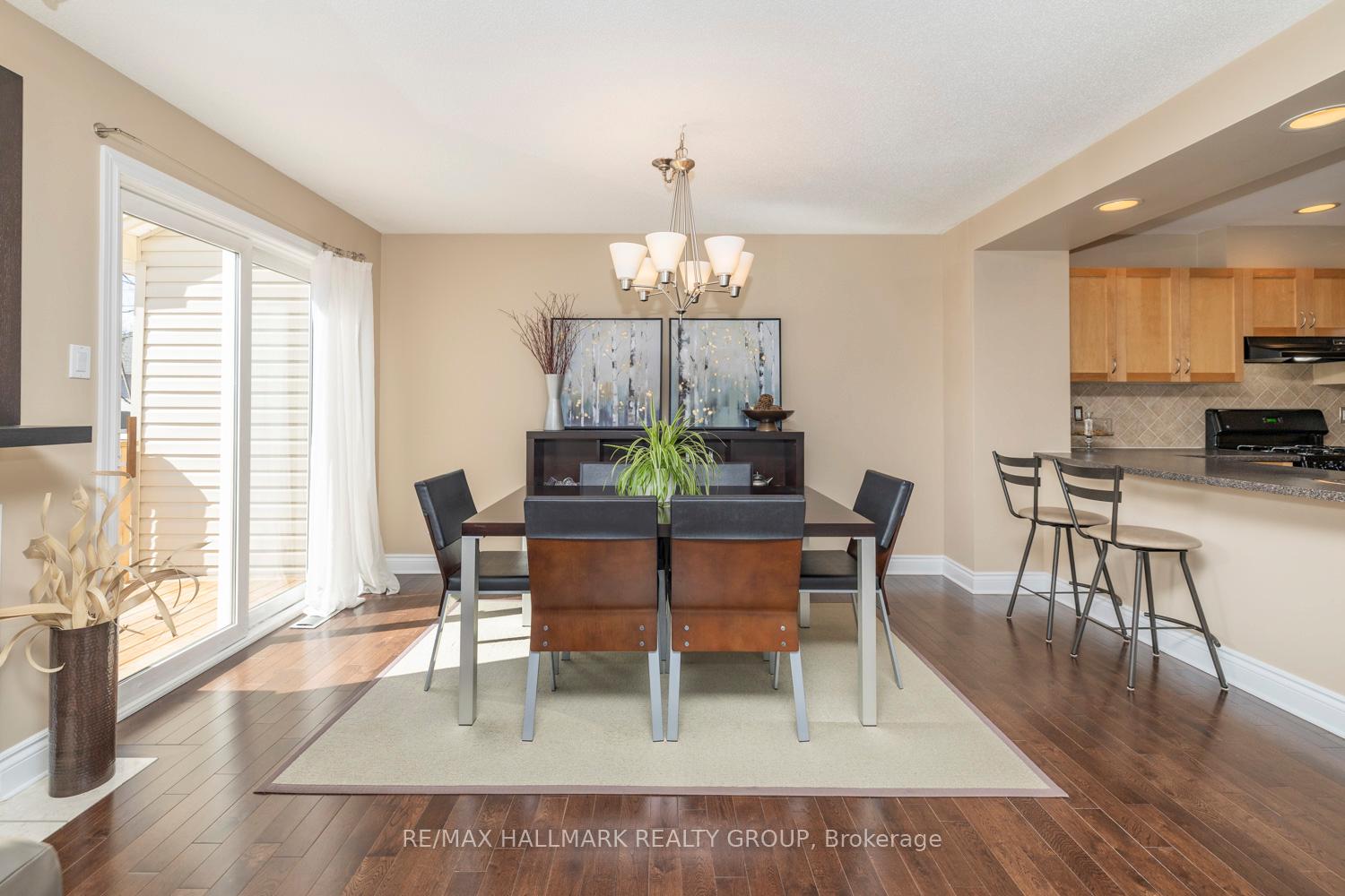 Photo 13 of 233 Saddlesmith Circle, Ottawa, Kanata - Emerald Meadows/Trailwest — HOMEH
