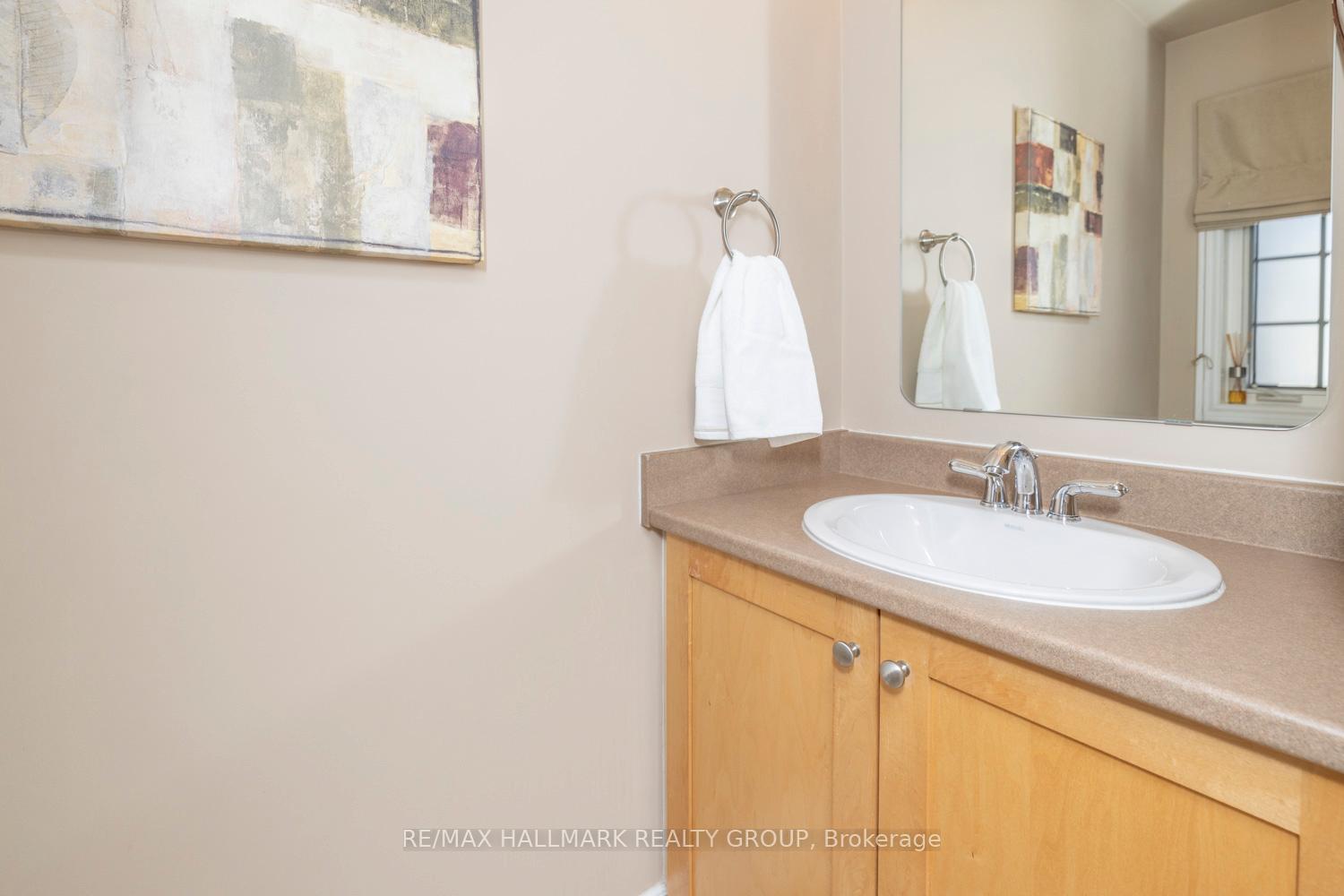 Photo 60 of 233 Saddlesmith Circle, Ottawa, Kanata - Emerald Meadows/Trailwest — HOMEH