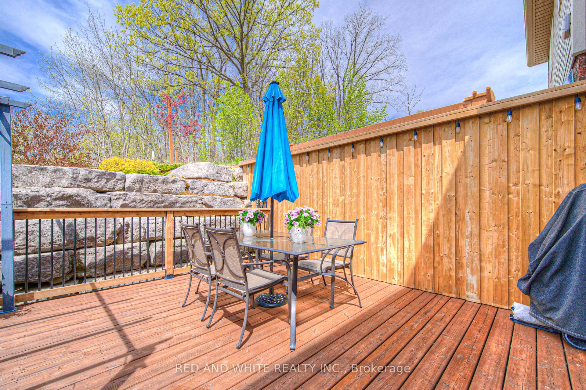 Photo 21 of 87 Upper Mercer Street, Kitchener — HOMEH