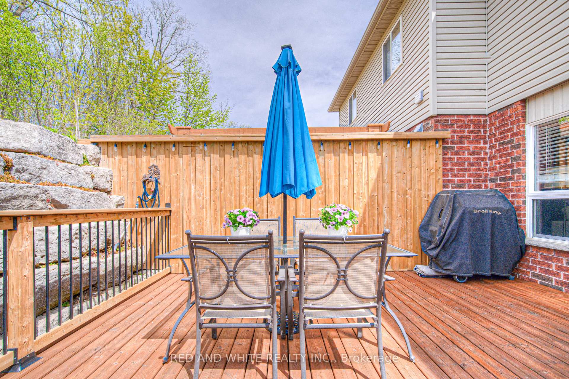 Photo 22 of 87 Upper Mercer Street, Kitchener — HOMEH