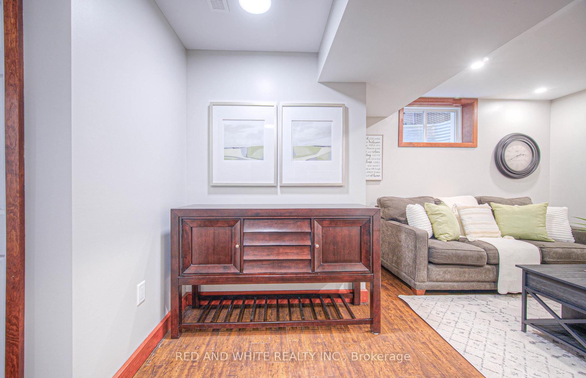 Photo 37 of 87 Upper Mercer Street, Kitchener — HOMEH