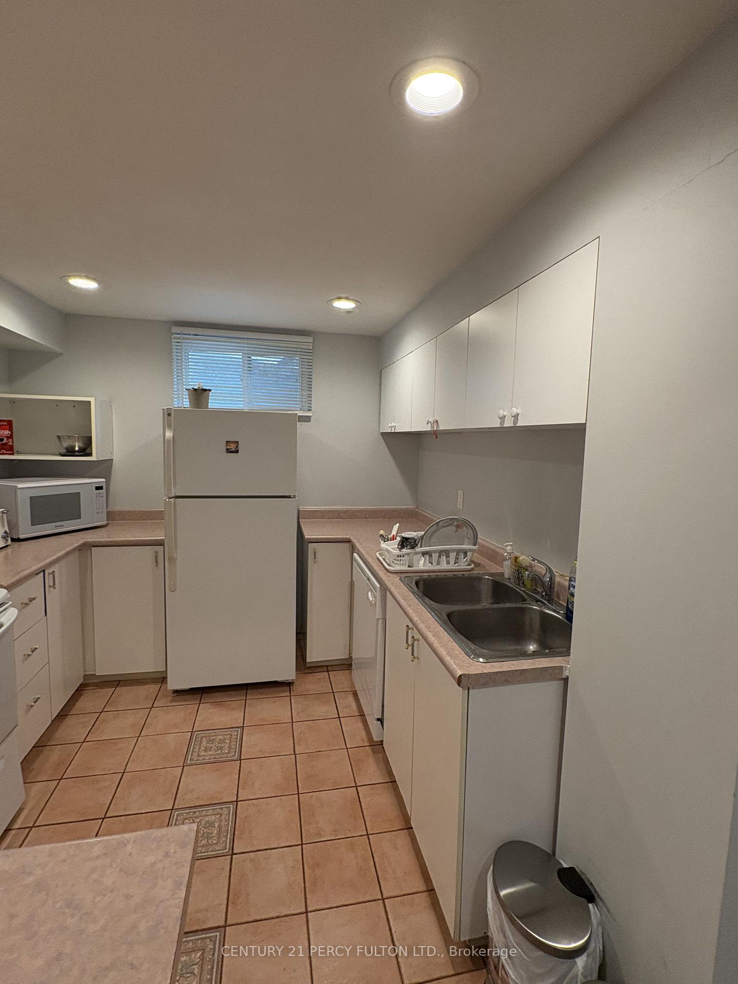 Photo 7 of Unit Bsmt, 89 Hollingham Road, Markham, Unionville — HOMEH