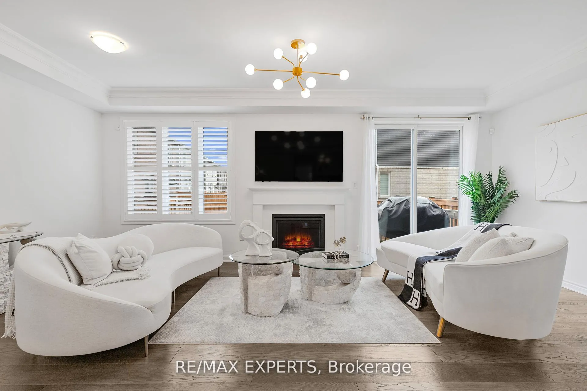 Photo 2 of 1358 Lobelia Crescent, Milton, Walker — HOMEH