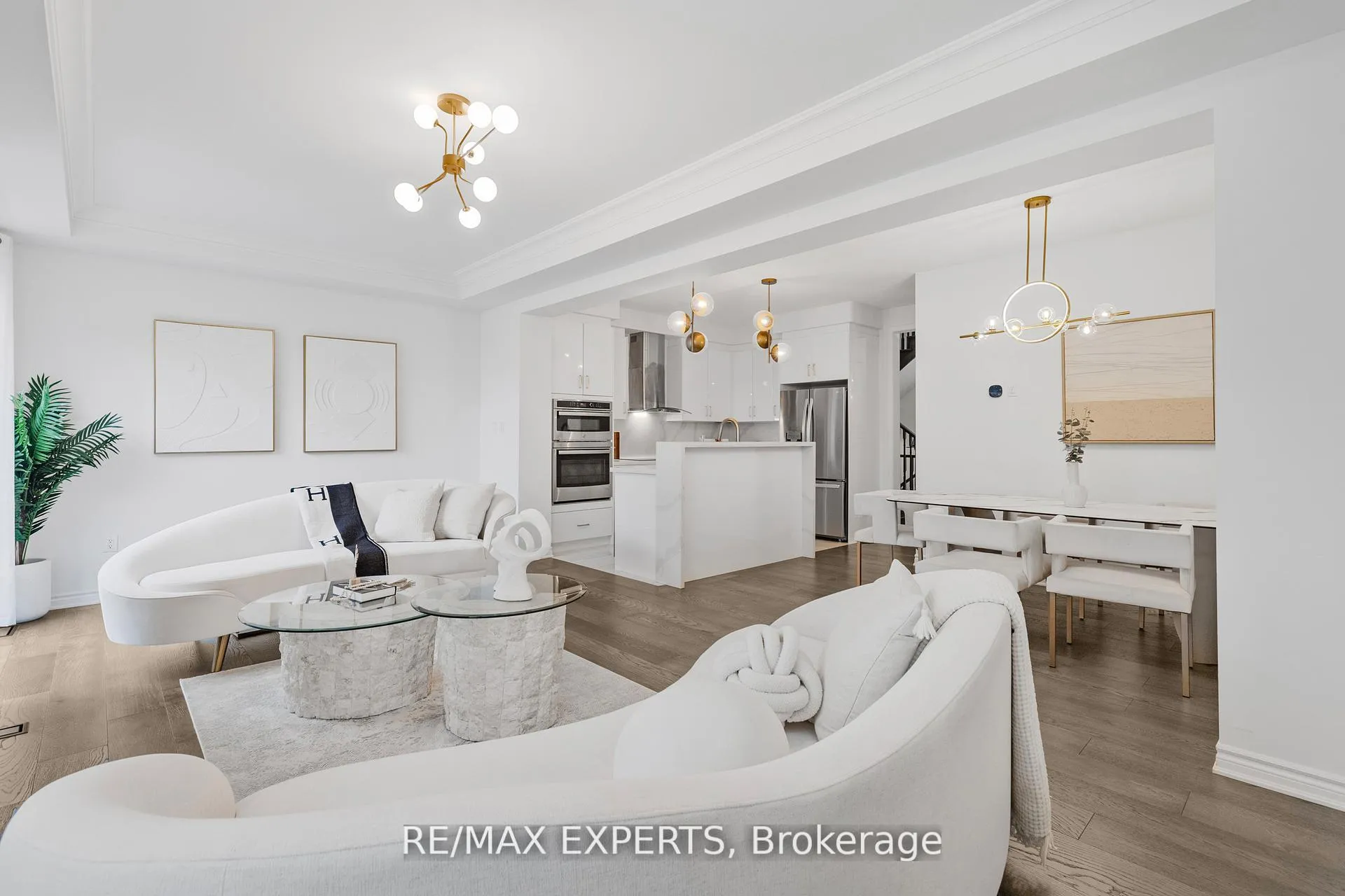 Photo 4 of 1358 Lobelia Crescent, Milton, Walker — HOMEH
