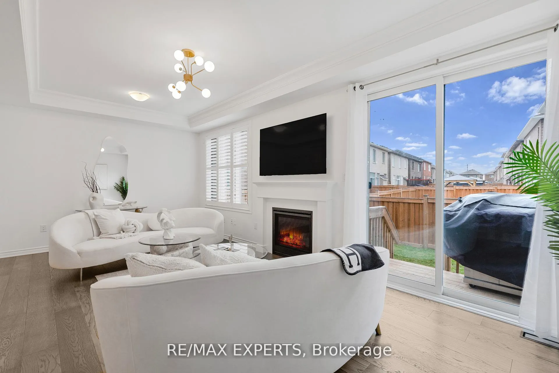 Photo 5 of 1358 Lobelia Crescent, Milton, Walker — HOMEH