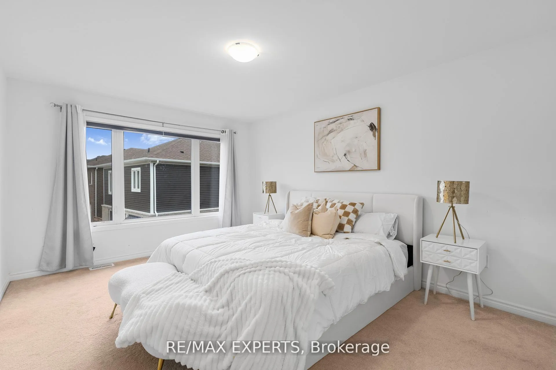 Photo 19 of 1358 Lobelia Crescent, Milton, Walker — HOMEH