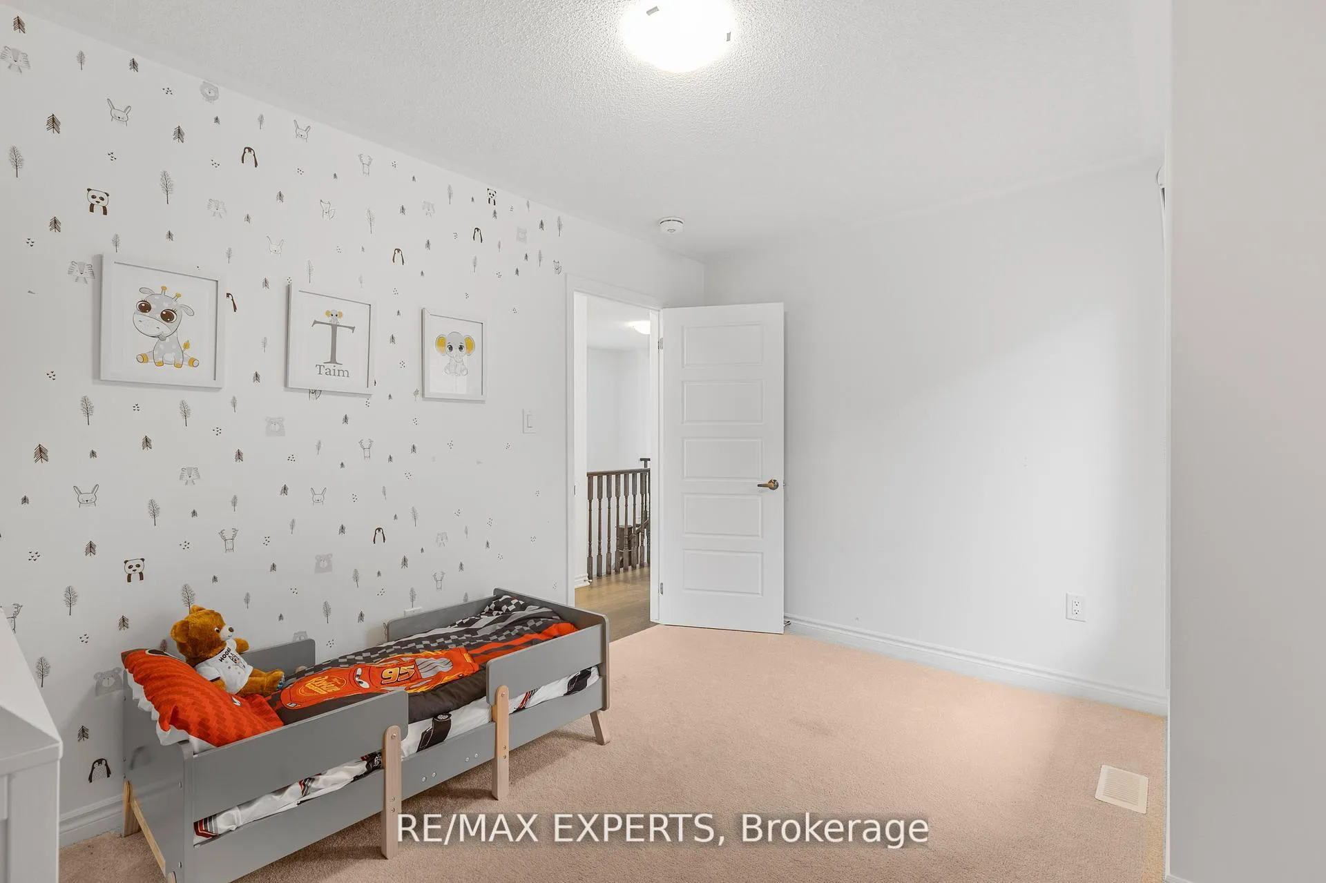 Photo 25 of 1358 Lobelia Crescent, Milton, Walker — HOMEH