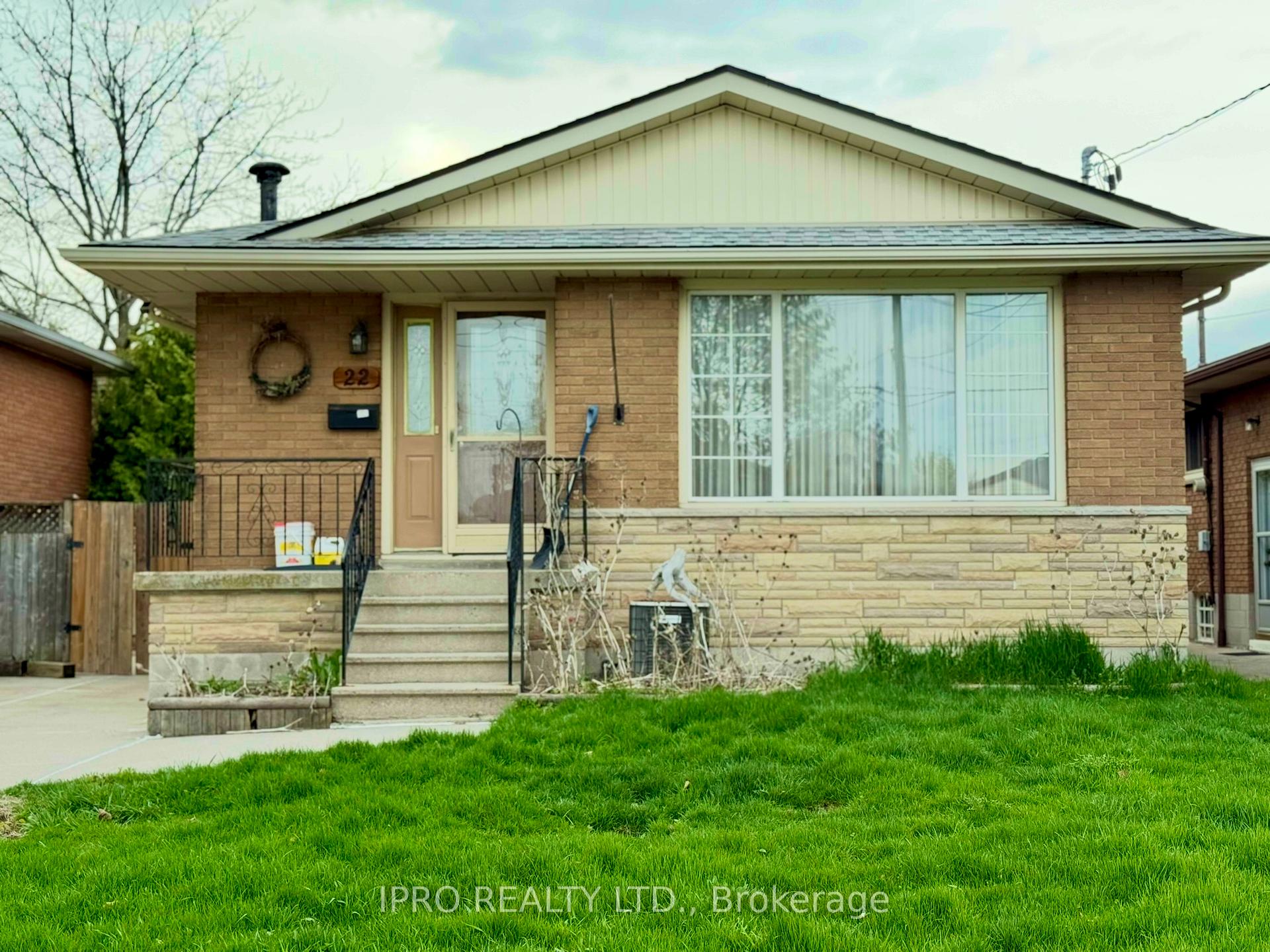 Photo 1 of Unit Main, 22 Rapallo Drive, Hamilton, Lisgar — HOMEH