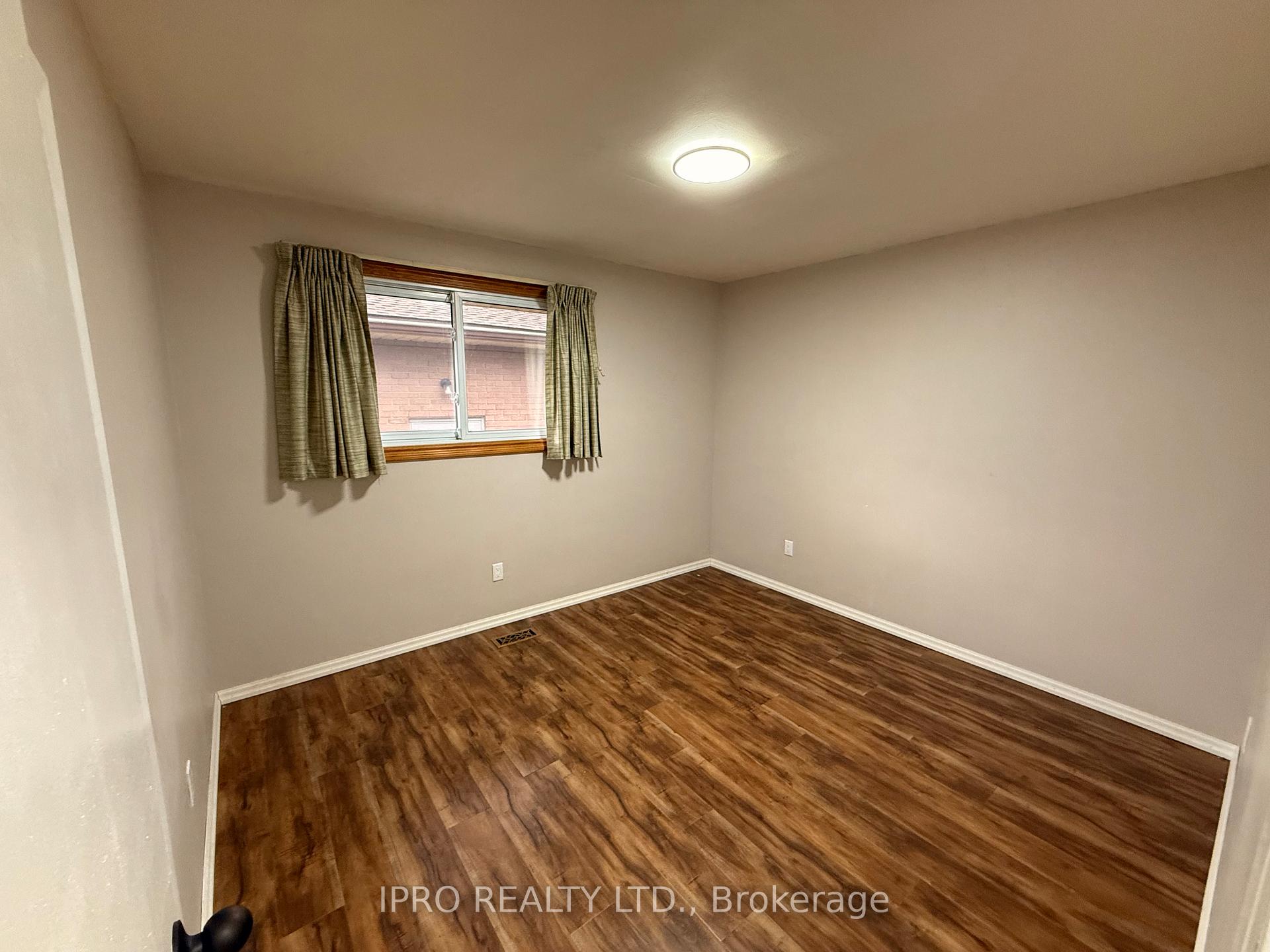 Photo 7 of Unit Main, 22 Rapallo Drive, Hamilton, Lisgar — HOMEH