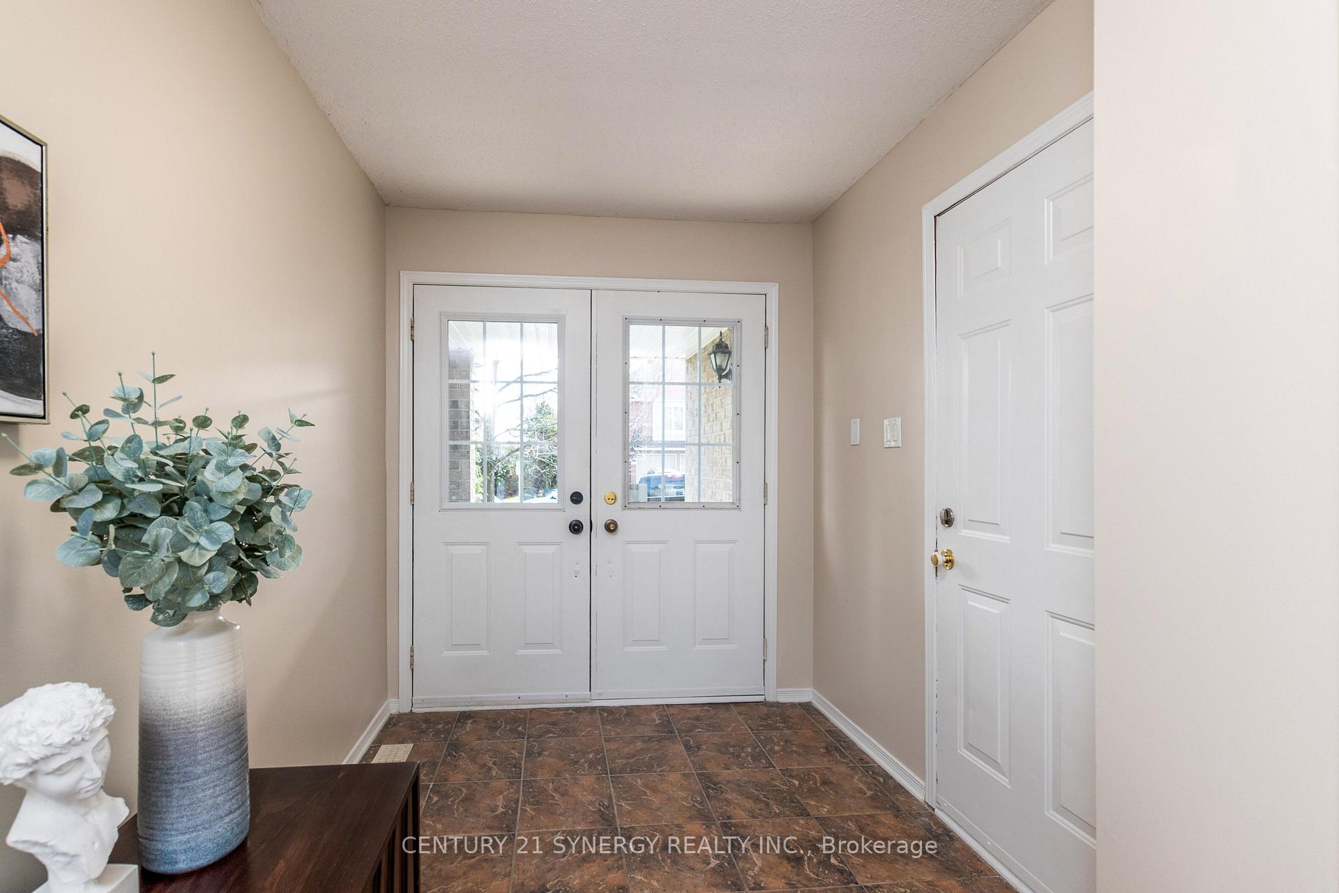 Photo 2 of 59 Macassa Circle, Ottawa, Kanata - Kanata Lakes/Heritage Hills — HOMEH