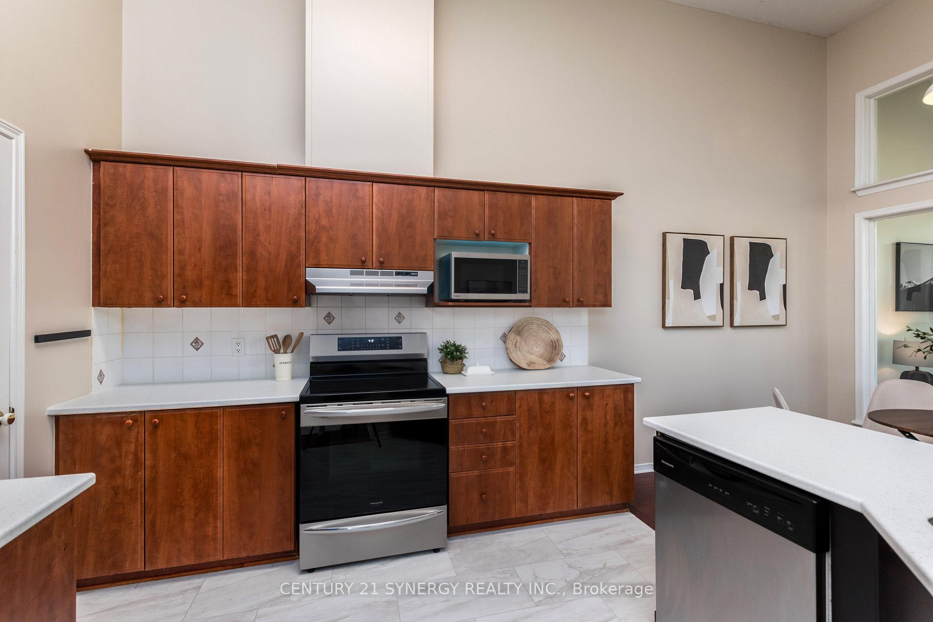 Photo 13 of 59 Macassa Circle, Ottawa, Kanata - Kanata Lakes/Heritage Hills — HOMEH