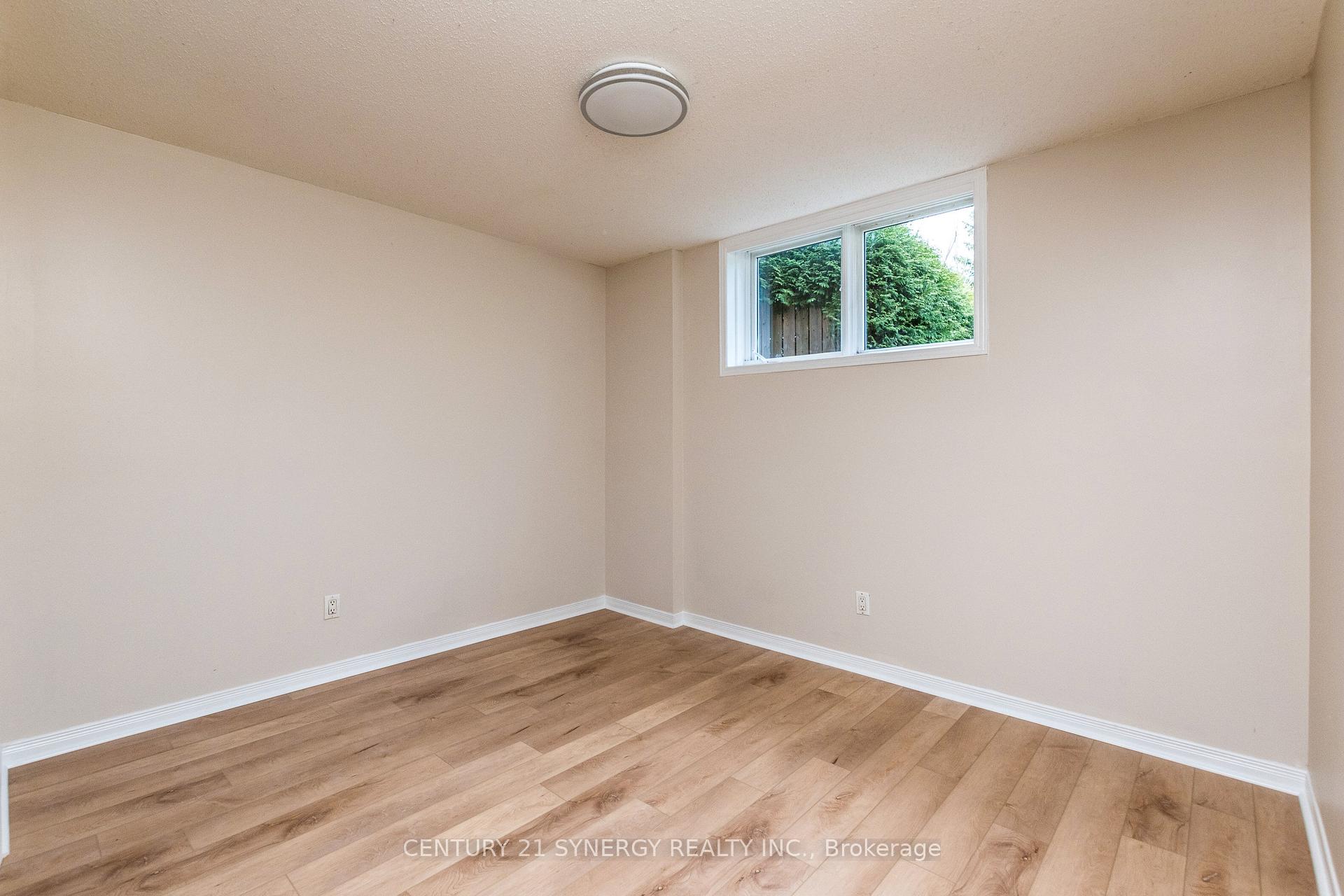 Photo 31 of 59 Macassa Circle, Ottawa, Kanata - Kanata Lakes/Heritage Hills — HOMEH