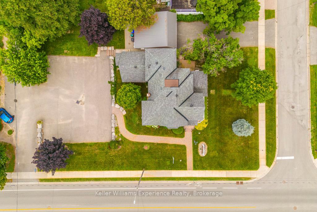 Photo 3 of 600 Hugel Avenue, Midland — HOMEH