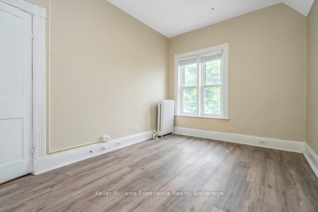 Photo 13 of 600 Hugel Avenue, Midland — HOMEH