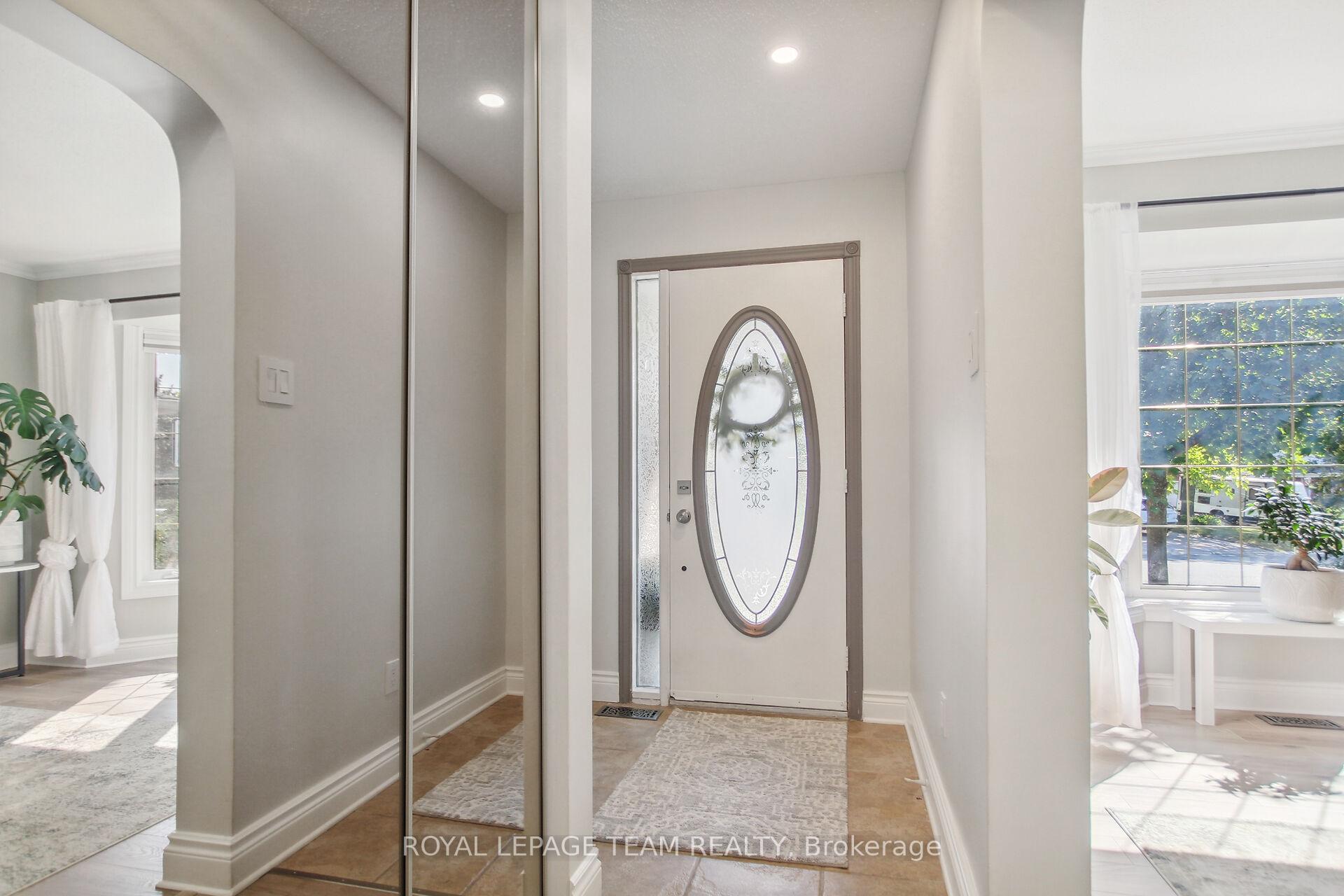Photo 6 of 68 Hawley Crescent, Ottawa, Kanata - Bridlewood — HOMEH