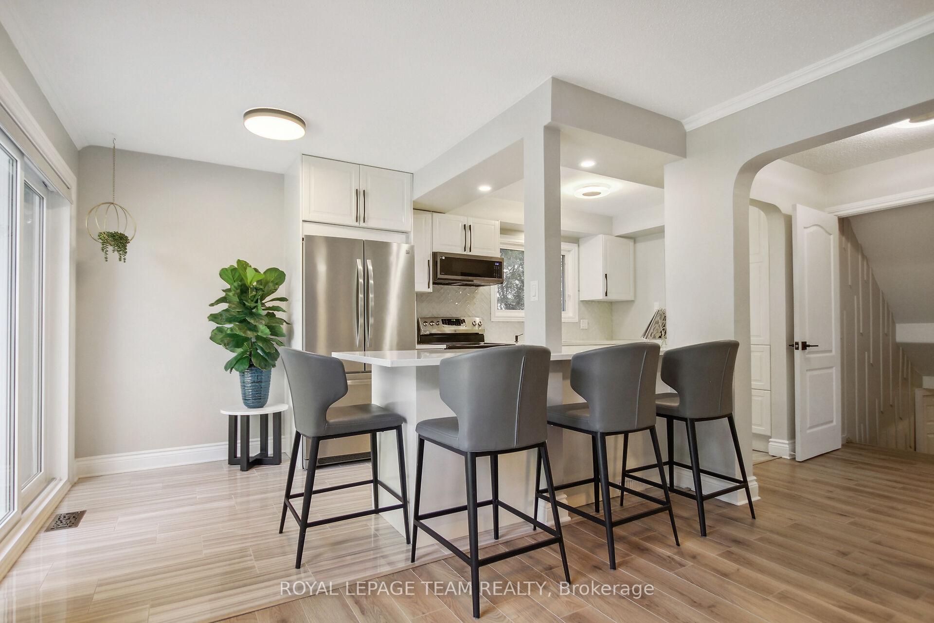 Photo 19 of 68 Hawley Crescent, Ottawa, Kanata - Bridlewood — HOMEH