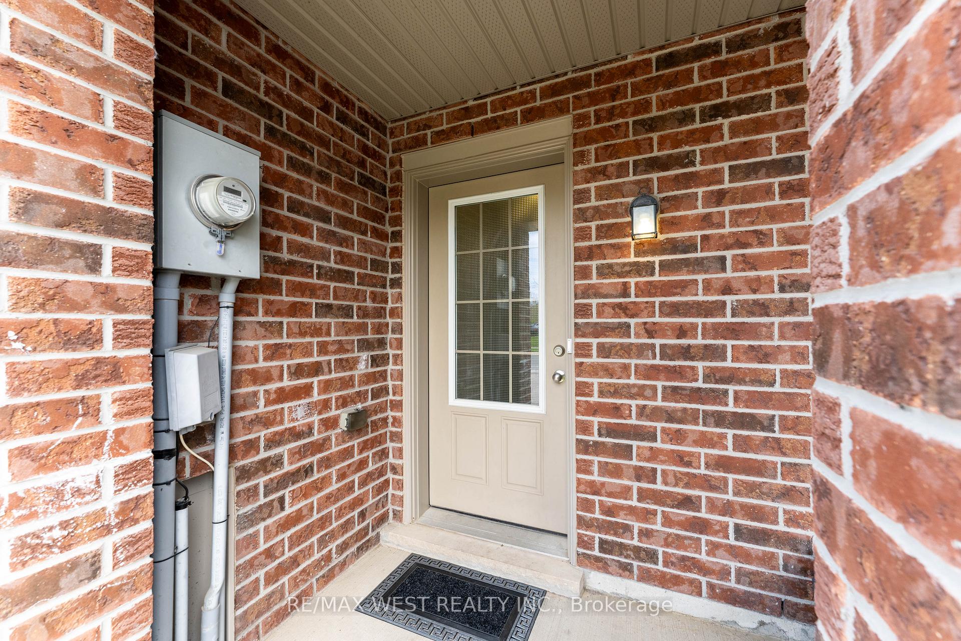 Photo 6 of 272 Maitland Street, Kitchener, Huron Park — HOMEH