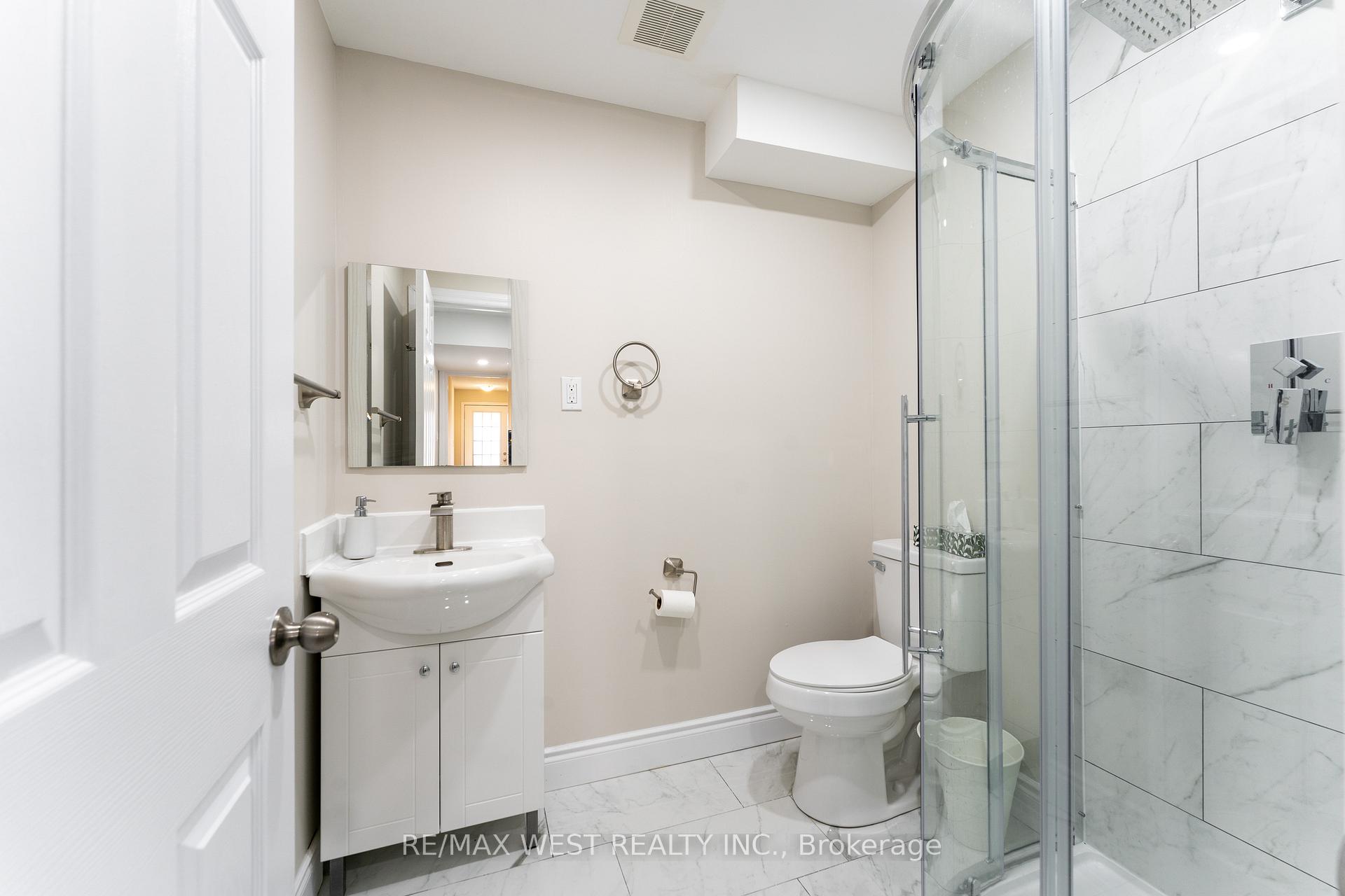 Photo 11 of 272 Maitland Street, Kitchener, Huron Park — HOMEH
