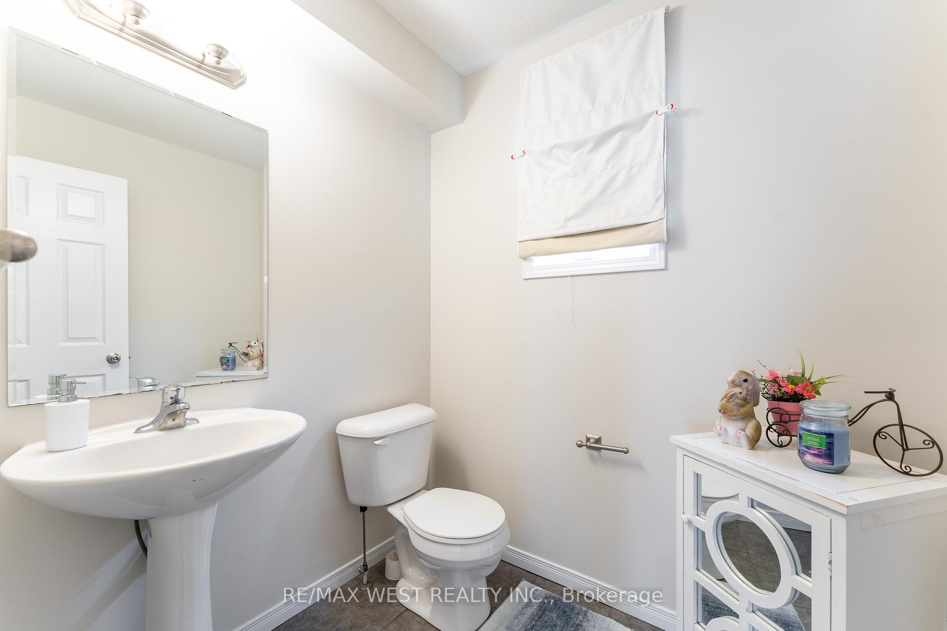 Photo 21 of 272 Maitland Street, Kitchener, Huron Park — HOMEH