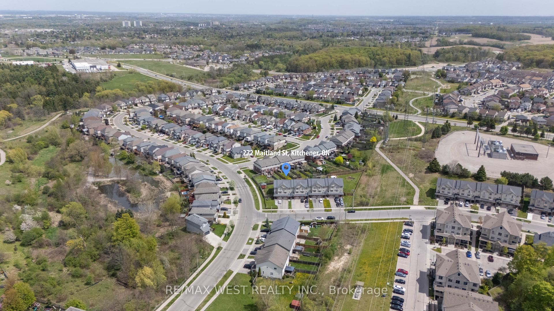 Photo 37 of 272 Maitland Street, Kitchener, Huron Park — HOMEH