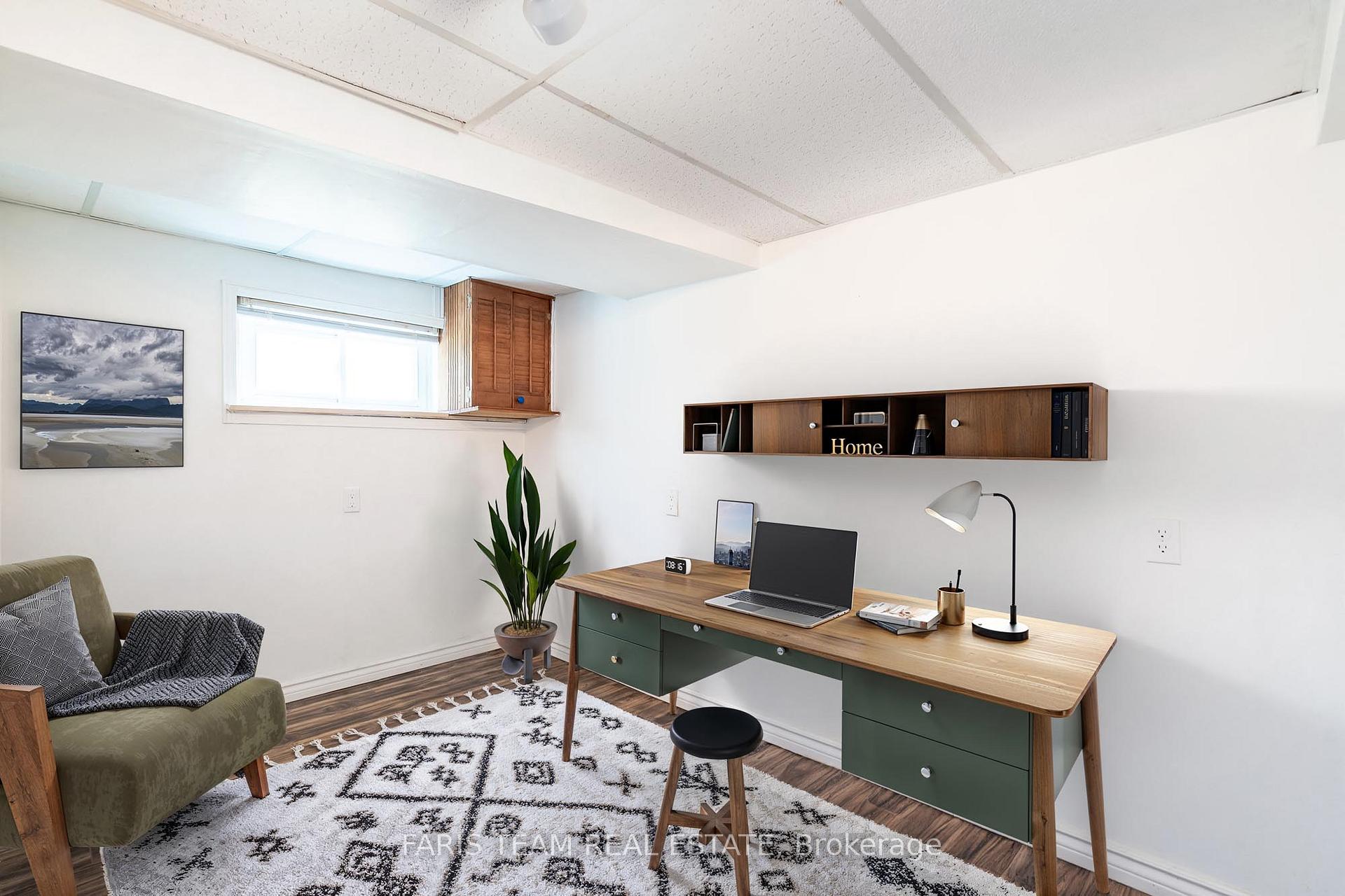 Photo 19 of 358 Bay Street, Midland — HOMEH
