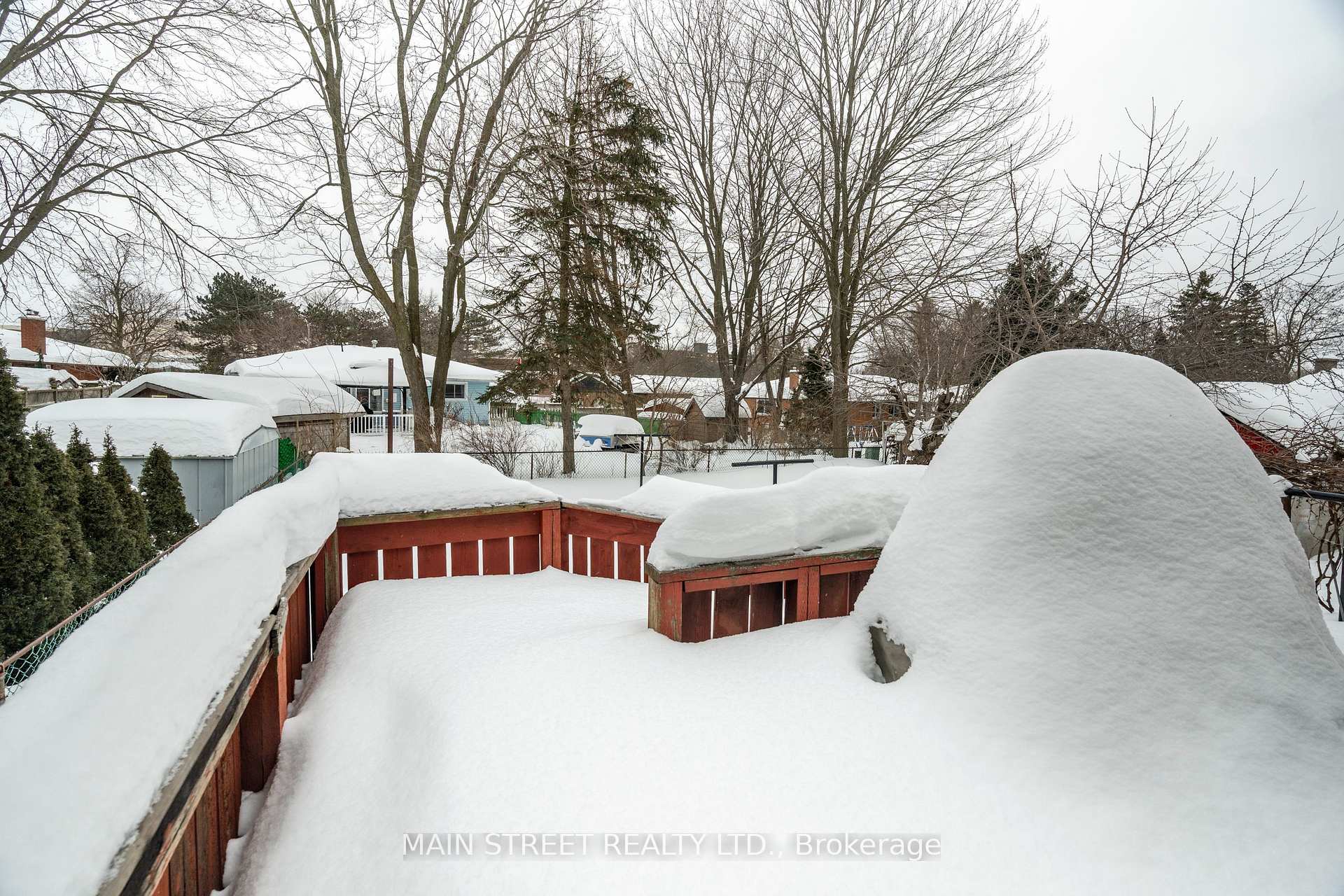 Photo 29 of 92 Queenston Crescent, Kitchener — HOMEH