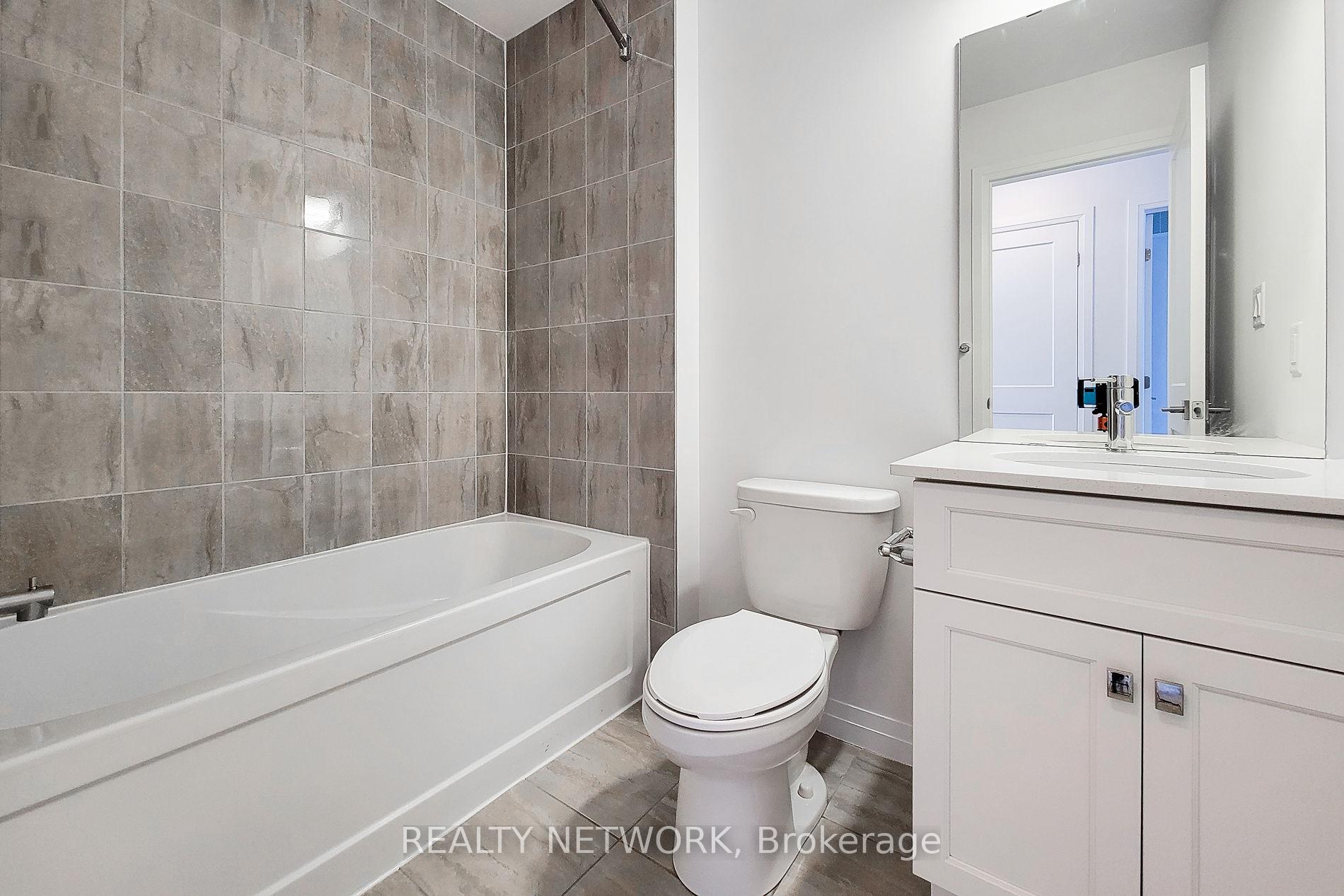 Photo 32 of Unit 7, 30 Times Square Boulevard, Hamilton, Stoney Creek — HOMEH