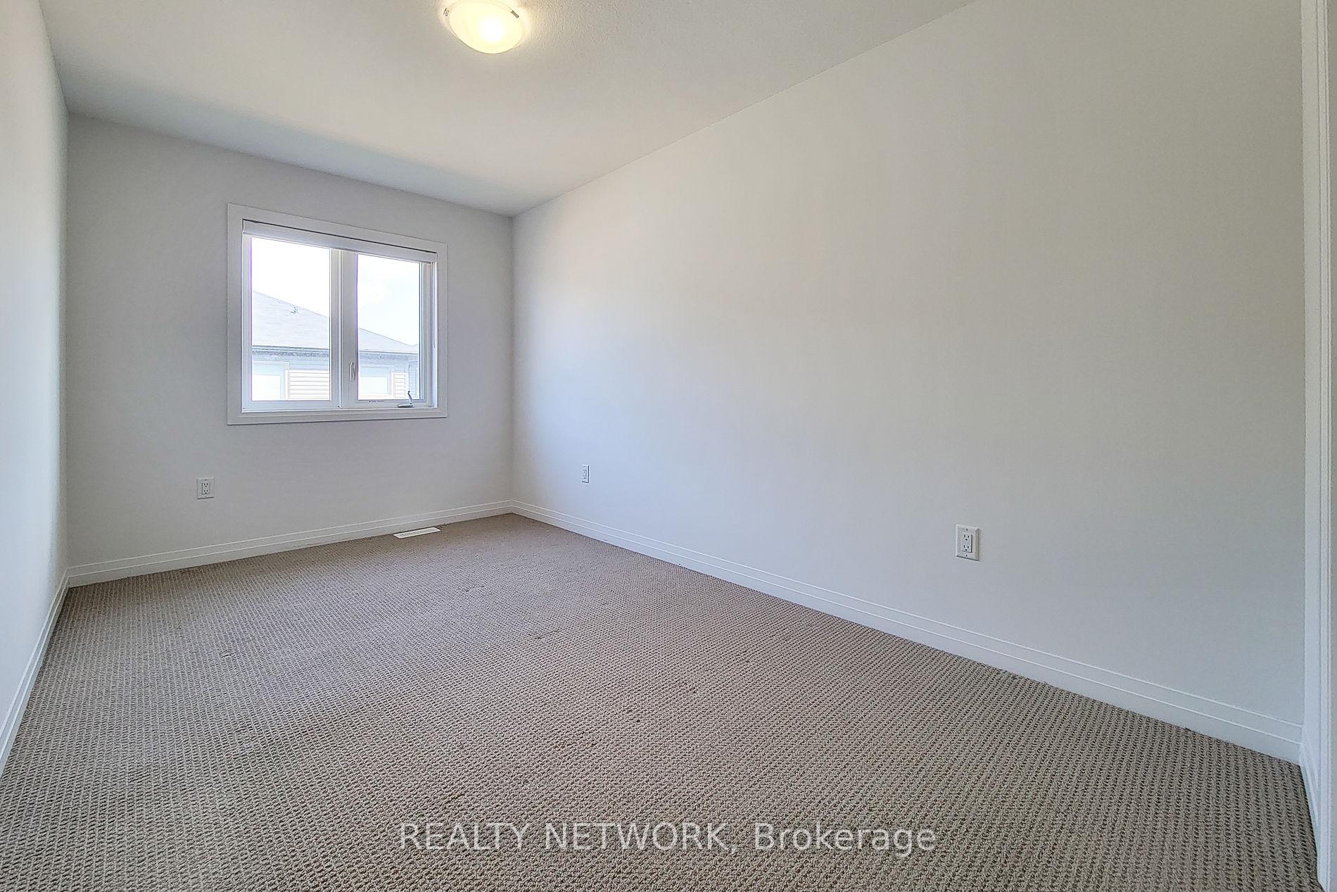 Photo 33 of Unit 7, 30 Times Square Boulevard, Hamilton, Stoney Creek — HOMEH