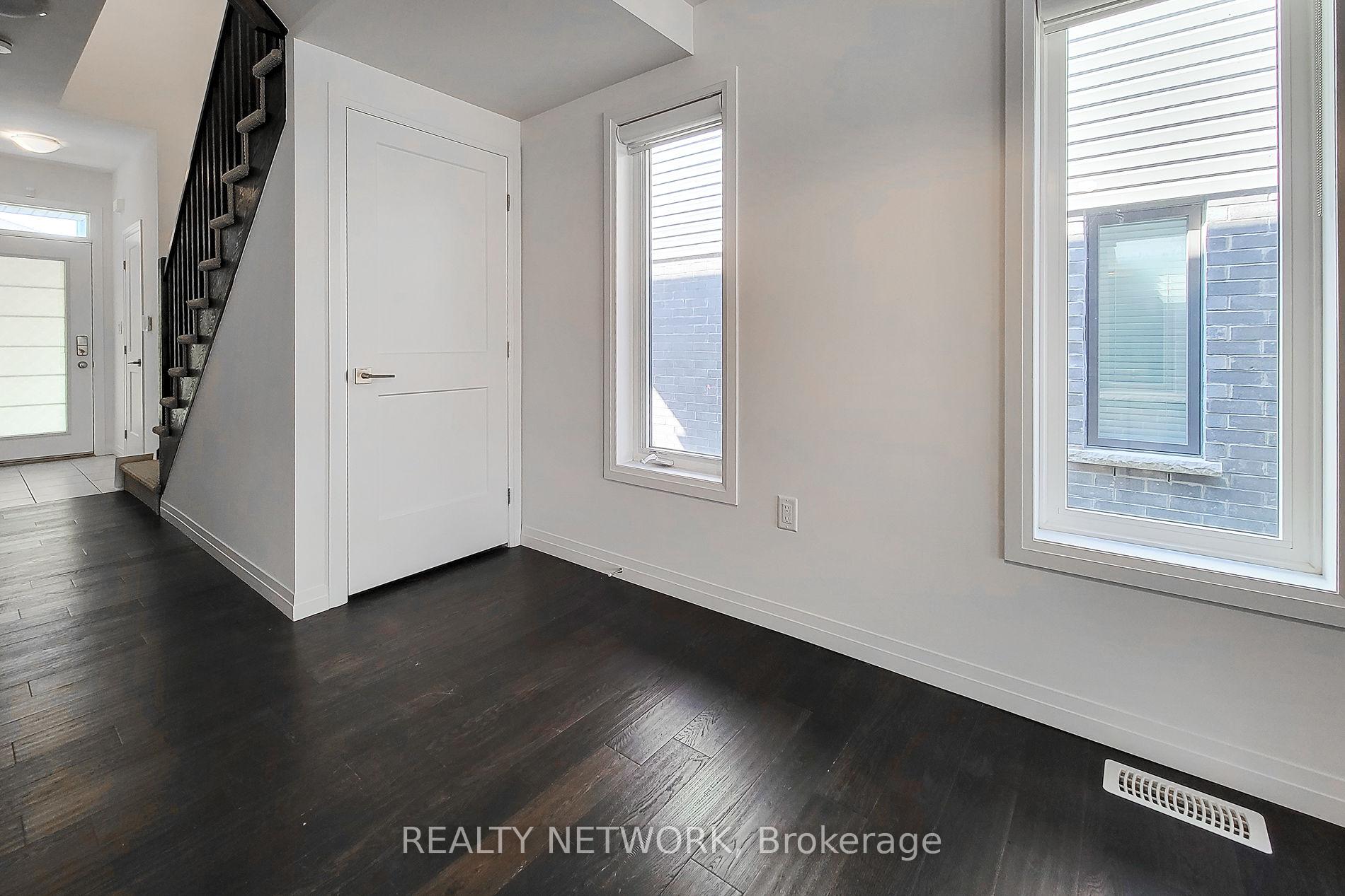 Photo 36 of Unit 7, 30 Times Square Boulevard, Hamilton, Stoney Creek — HOMEH