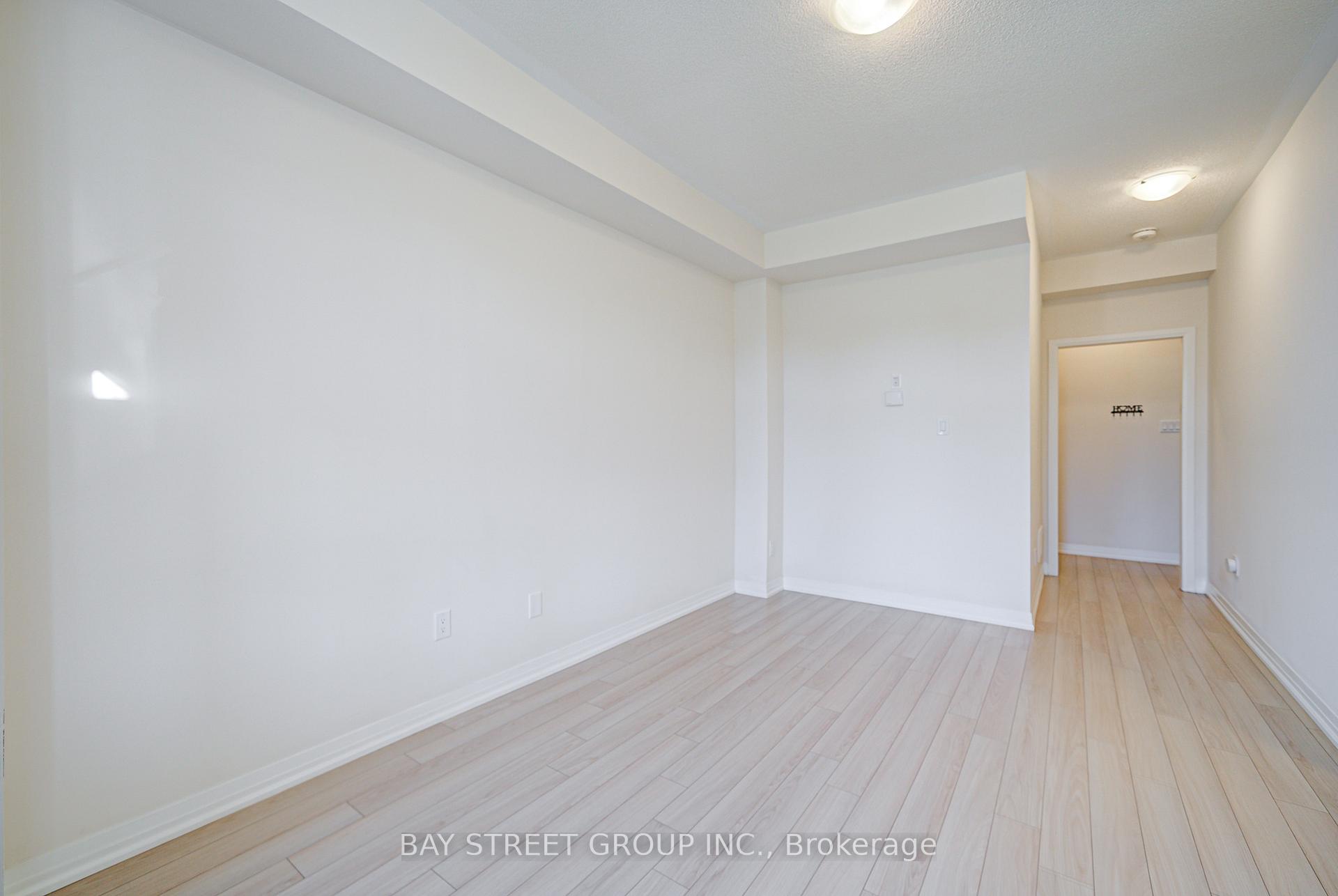 Photo 11 of 3 Carneros Way, Markham, Box Grove — HOMEH