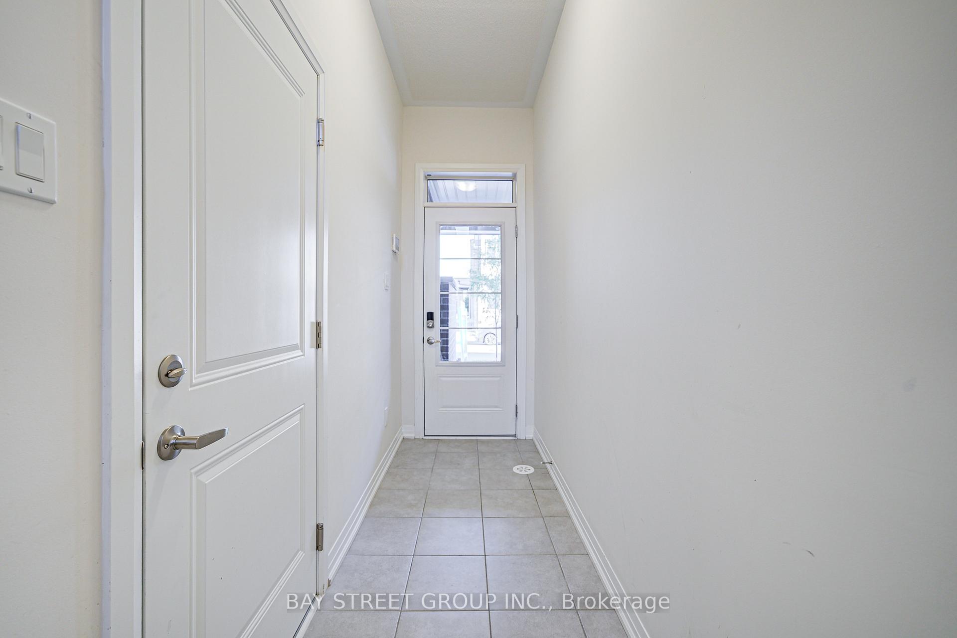 Photo 12 of 3 Carneros Way, Markham, Box Grove — HOMEH