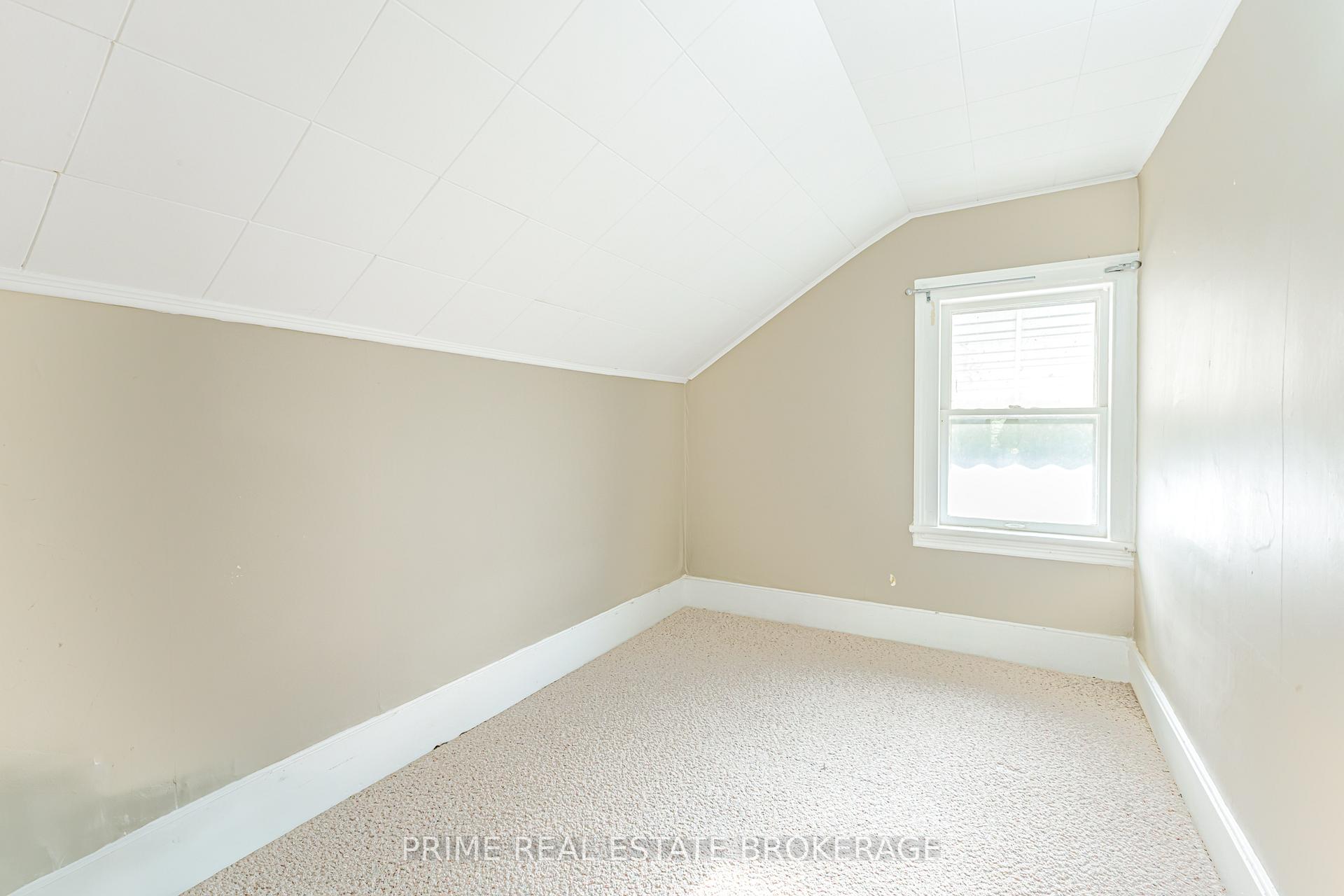 Photo 32 of 10701 Lamont Drive, Middlesex Centre, Rural Middlesex Centre — HOMEH